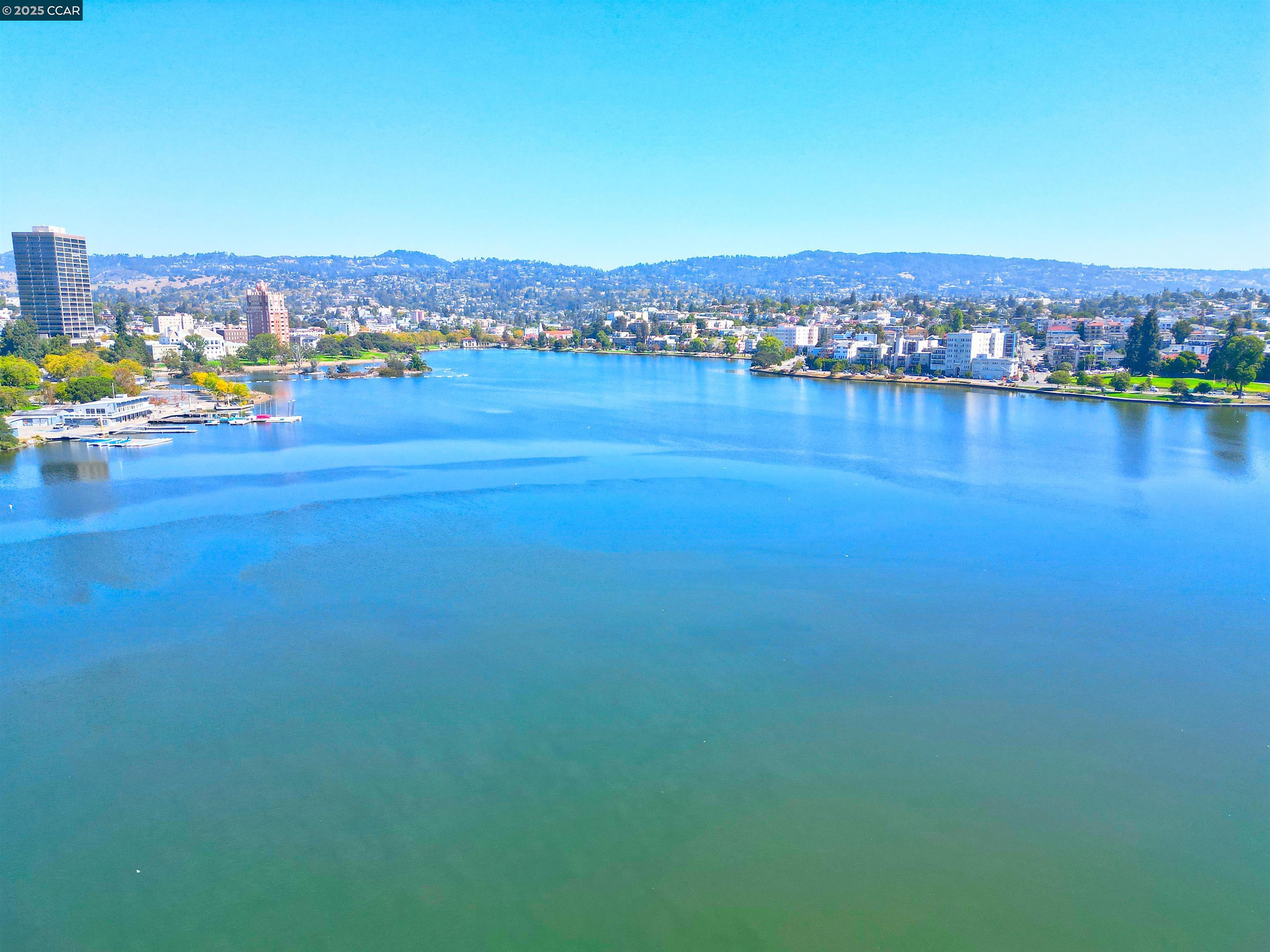 Detail Gallery Image 35 of 36 For 1425 Lakeside Drive #101,  Oakland,  CA 94612 - 2 Beds | 1 Baths