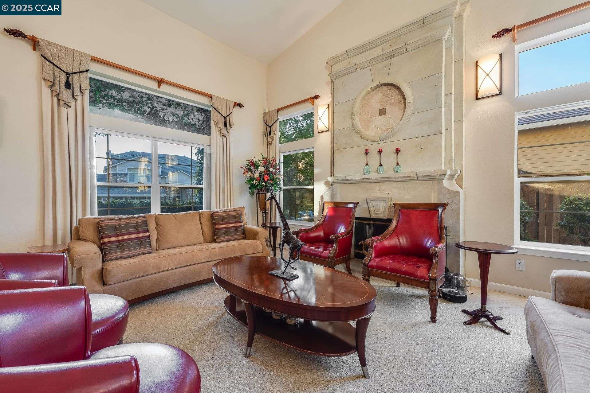 Detail Gallery Image 7 of 53 For 1105 Peacock Creek Drive, Clayton,  CA 94517 - 5 Beds | 3/1 Baths