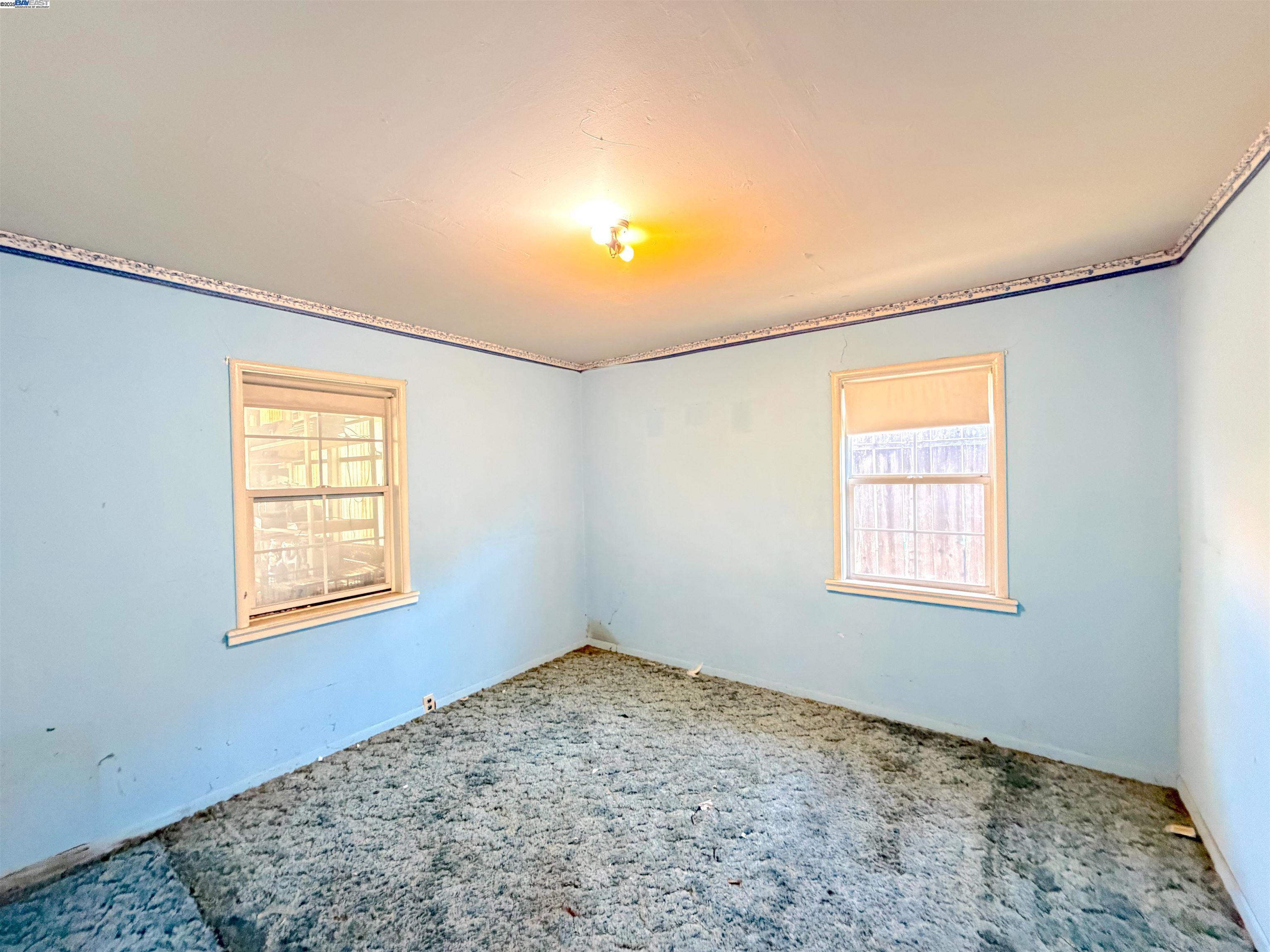 Detail Gallery Image 17 of 44 For 372 Gloria Ave, San Jose,  CA 95127 - 4 Beds | 1/1 Baths