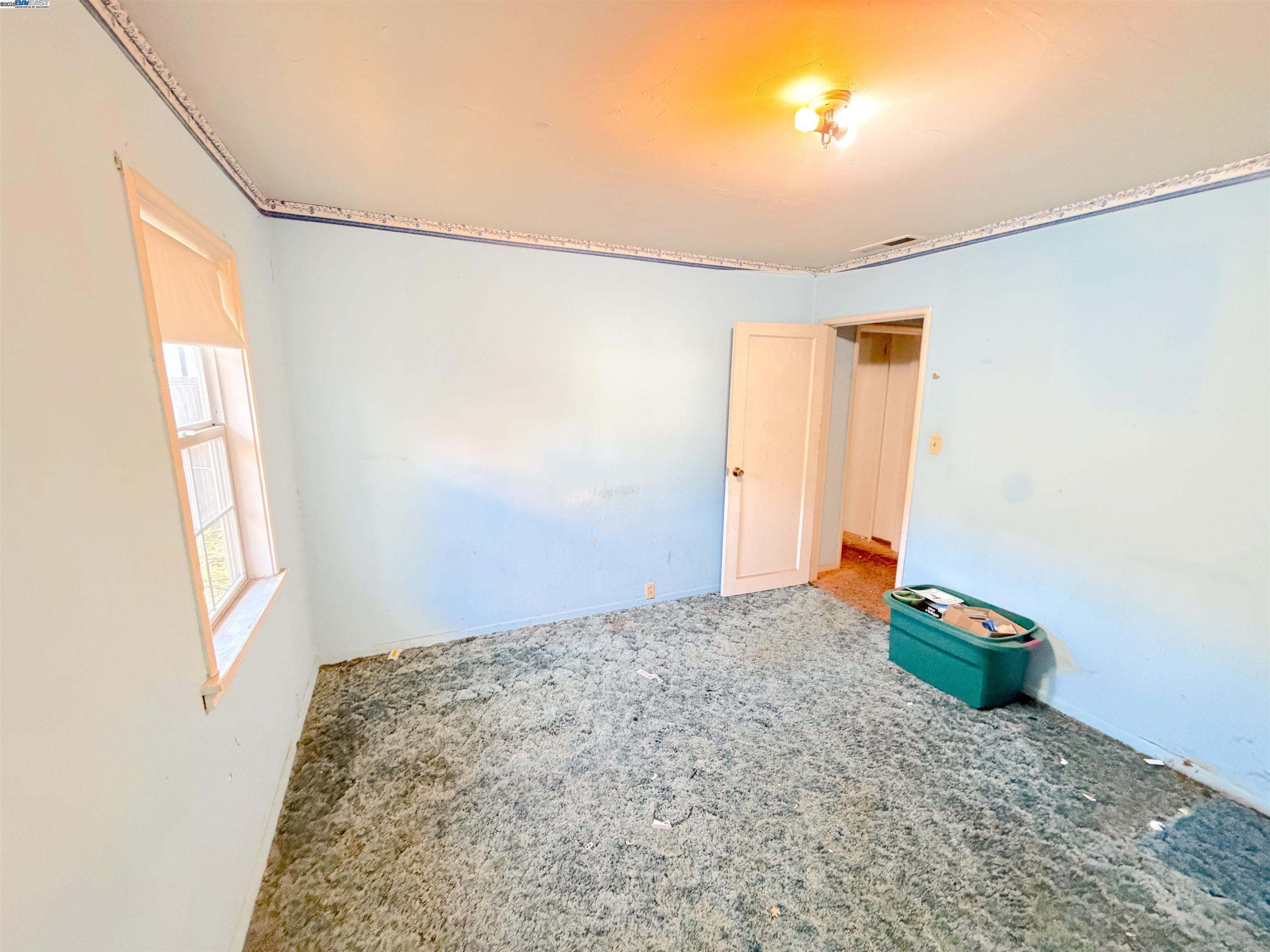 Detail Gallery Image 18 of 44 For 372 Gloria Ave, San Jose,  CA 95127 - 4 Beds | 1/1 Baths