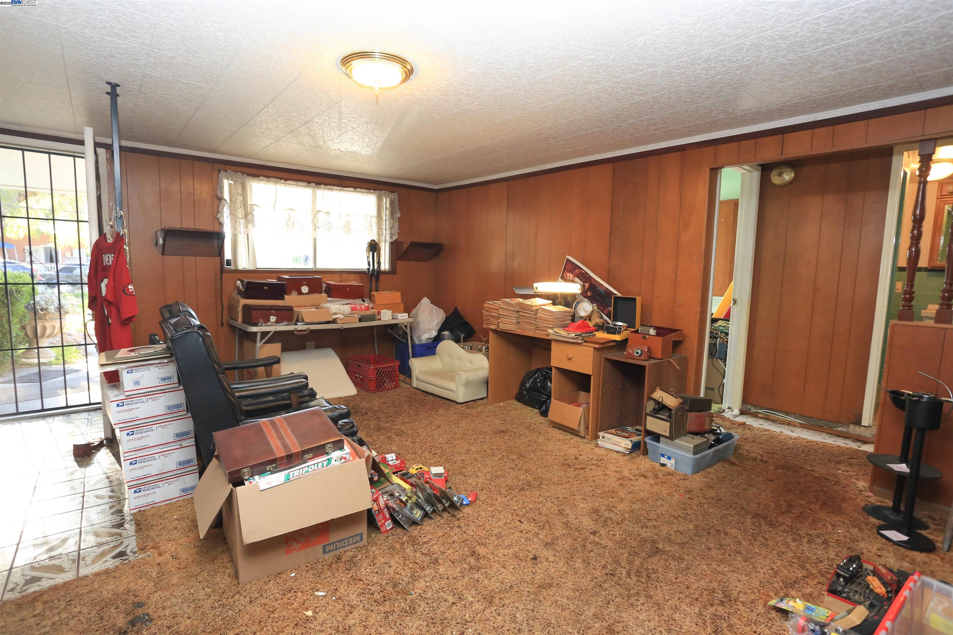 Detail Gallery Image 34 of 44 For 372 Gloria Ave, San Jose,  CA 95127 - 4 Beds | 1/1 Baths