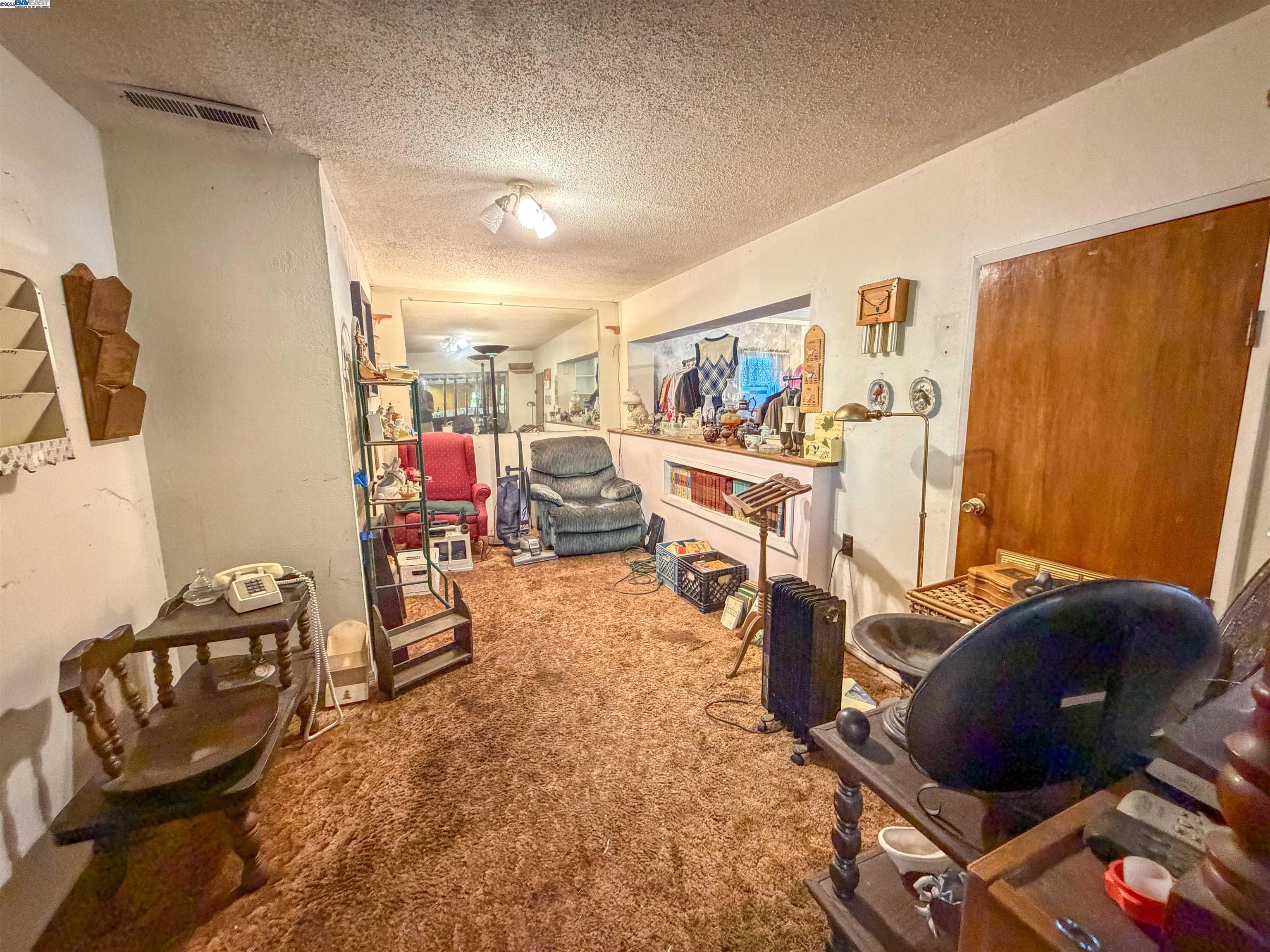 Detail Gallery Image 36 of 44 For 372 Gloria Ave, San Jose,  CA 95127 - 4 Beds | 1/1 Baths