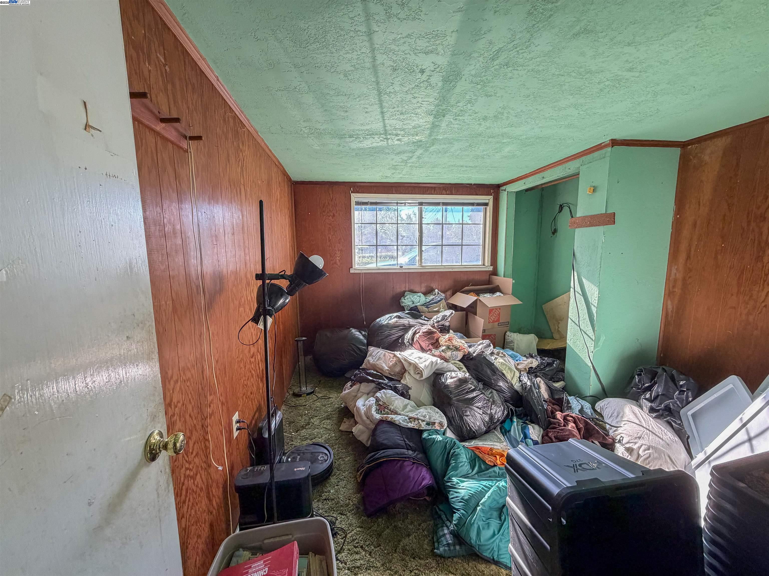 Detail Gallery Image 37 of 44 For 372 Gloria Ave, San Jose,  CA 95127 - 4 Beds | 1/1 Baths