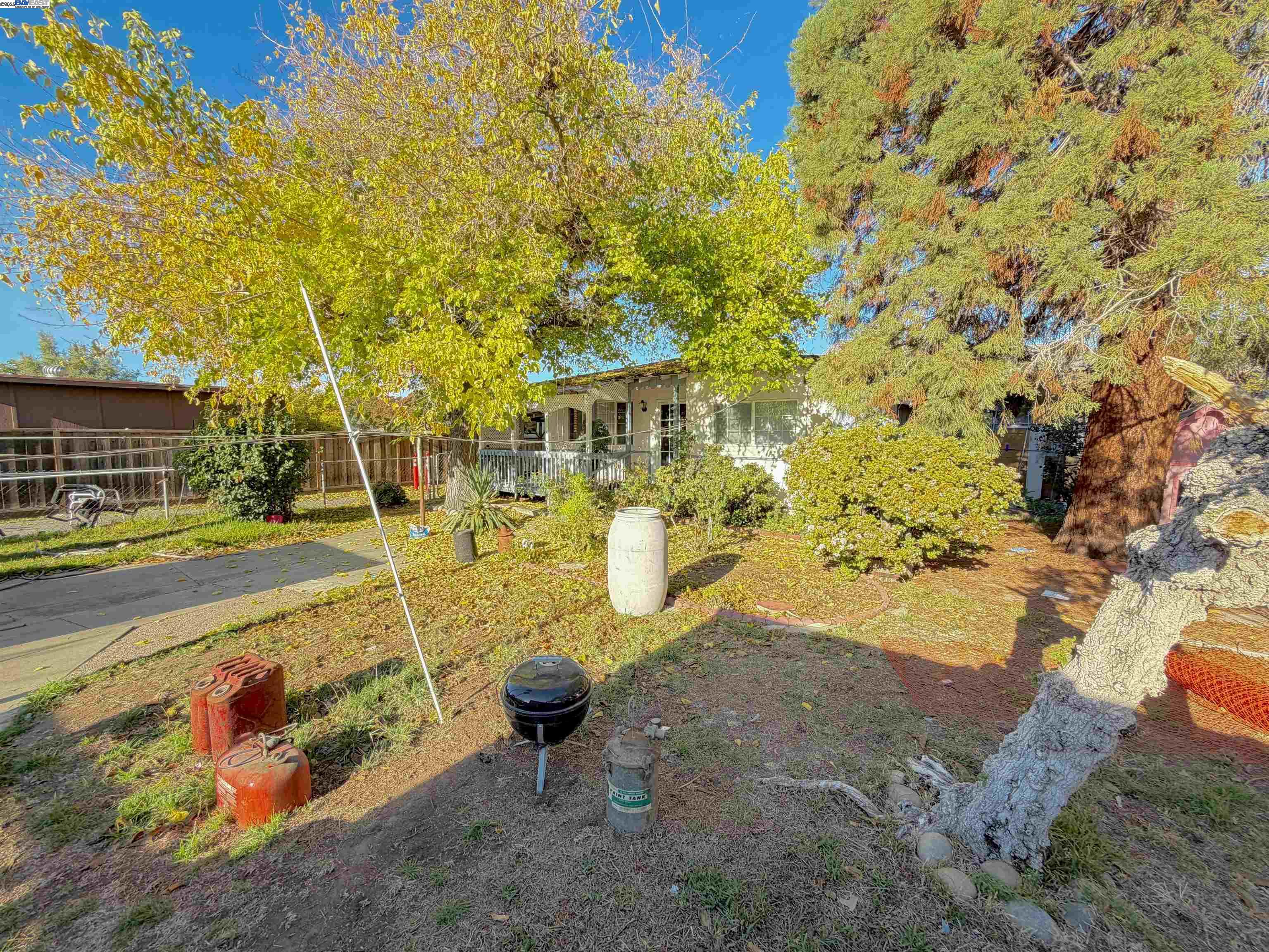 Detail Gallery Image 40 of 44 For 372 Gloria Ave, San Jose,  CA 95127 - 4 Beds | 1/1 Baths