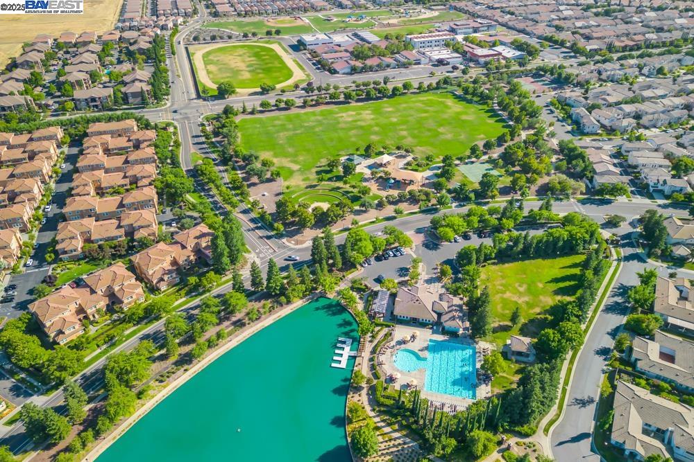 Detail Gallery Image 37 of 42 For 4800 Westlake Pkwy #105,  Sacramento,  CA 95835 - 2 Beds | 2/1 Baths