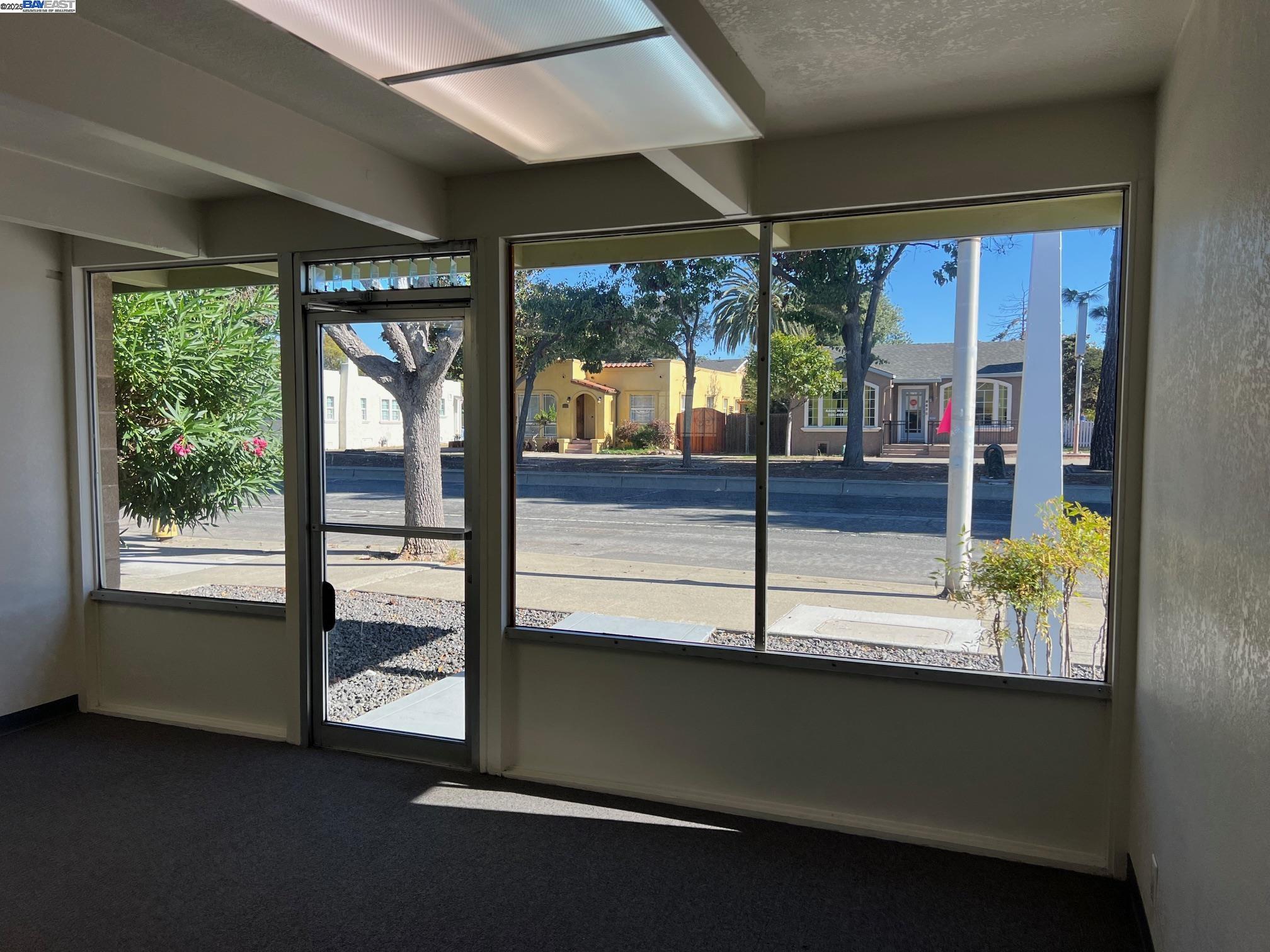 Detail Gallery Image 6 of 20 For 6657 Thorton Ave., Newark,  CA 94560 - – Beds | – Baths