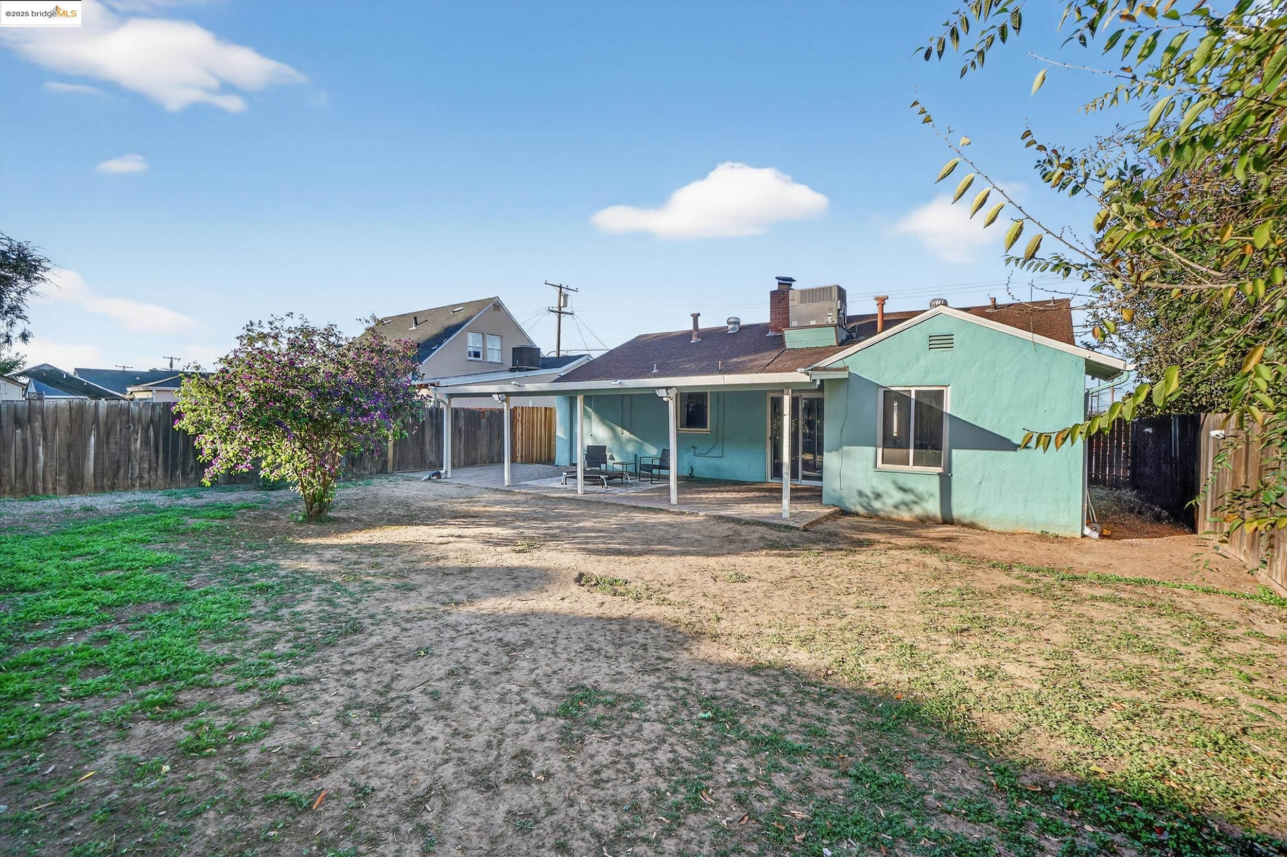 Detail Gallery Image 28 of 31 For 401 San Joaquin Ave, Antioch,  CA 94509 - 2 Beds | 1 Baths