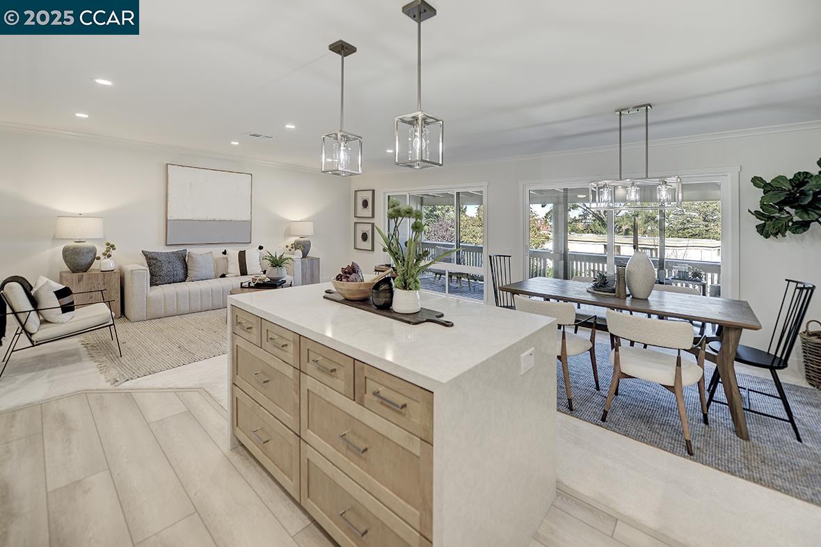 Detail Gallery Image 9 of 56 For 1508 Canyonwood Ct #3,  Walnut Creek,  CA 94595 - 2 Beds | 1 Baths