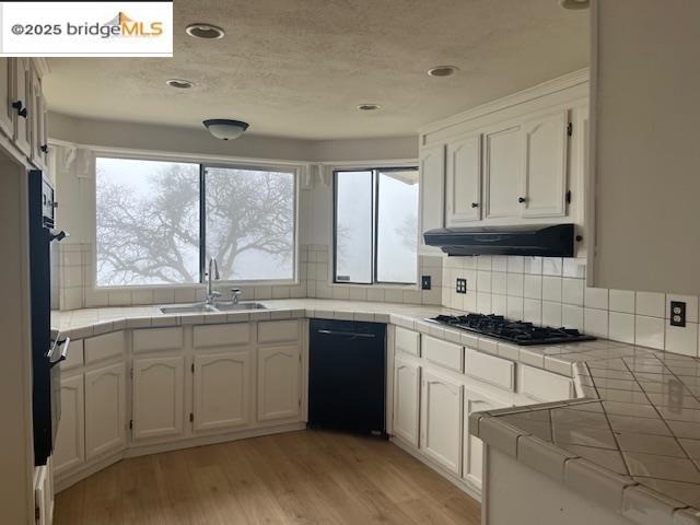 Detail Gallery Image 5 of 12 For 9543 Coronado, La Grange,  CA 95329 - 2 Beds | 2 Baths