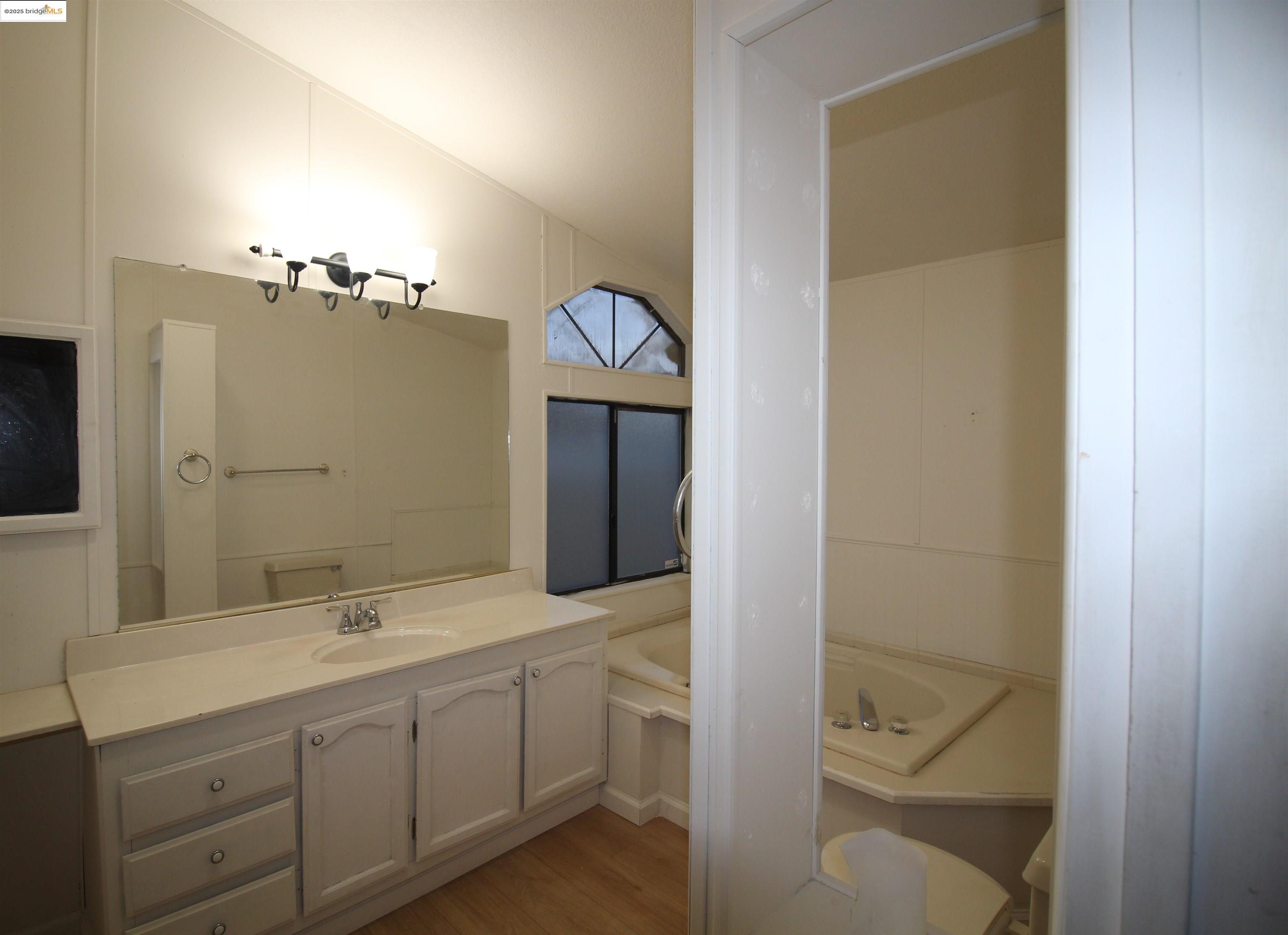 Detail Gallery Image 9 of 12 For 9543 Coronado, La Grange,  CA 95329 - 2 Beds | 2 Baths