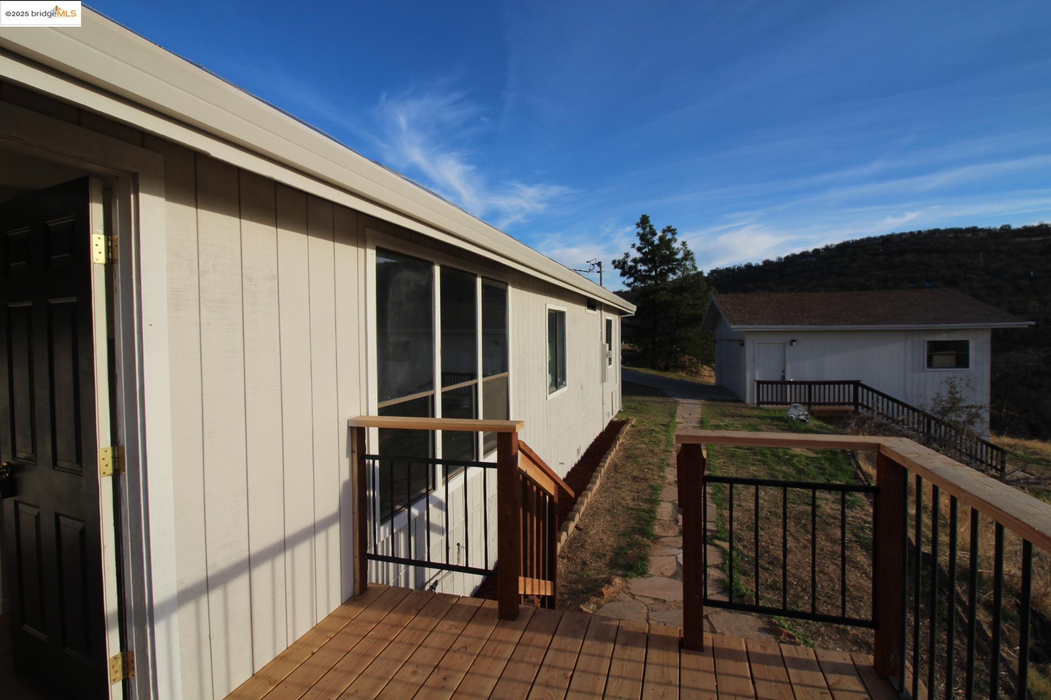 Detail Gallery Image 9 of 11 For 9543 Coronado, La Grange,  CA 95329 - 2 Beds | 2 Baths