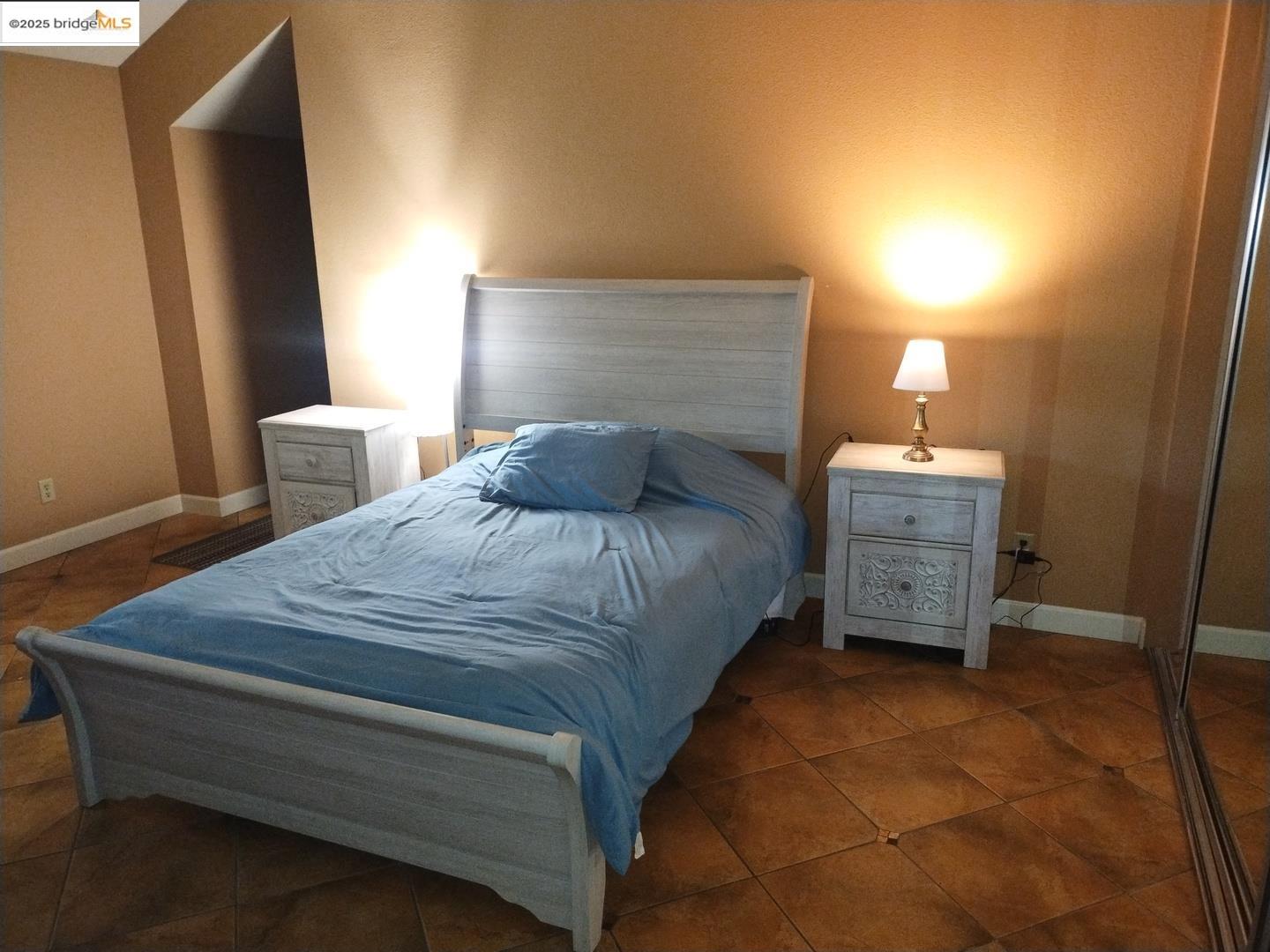 Detail Gallery Image 14 of 32 For 3201 Swallows Nest Dr, Sacramento,  CA 95833 - 2 Beds | 2 Baths