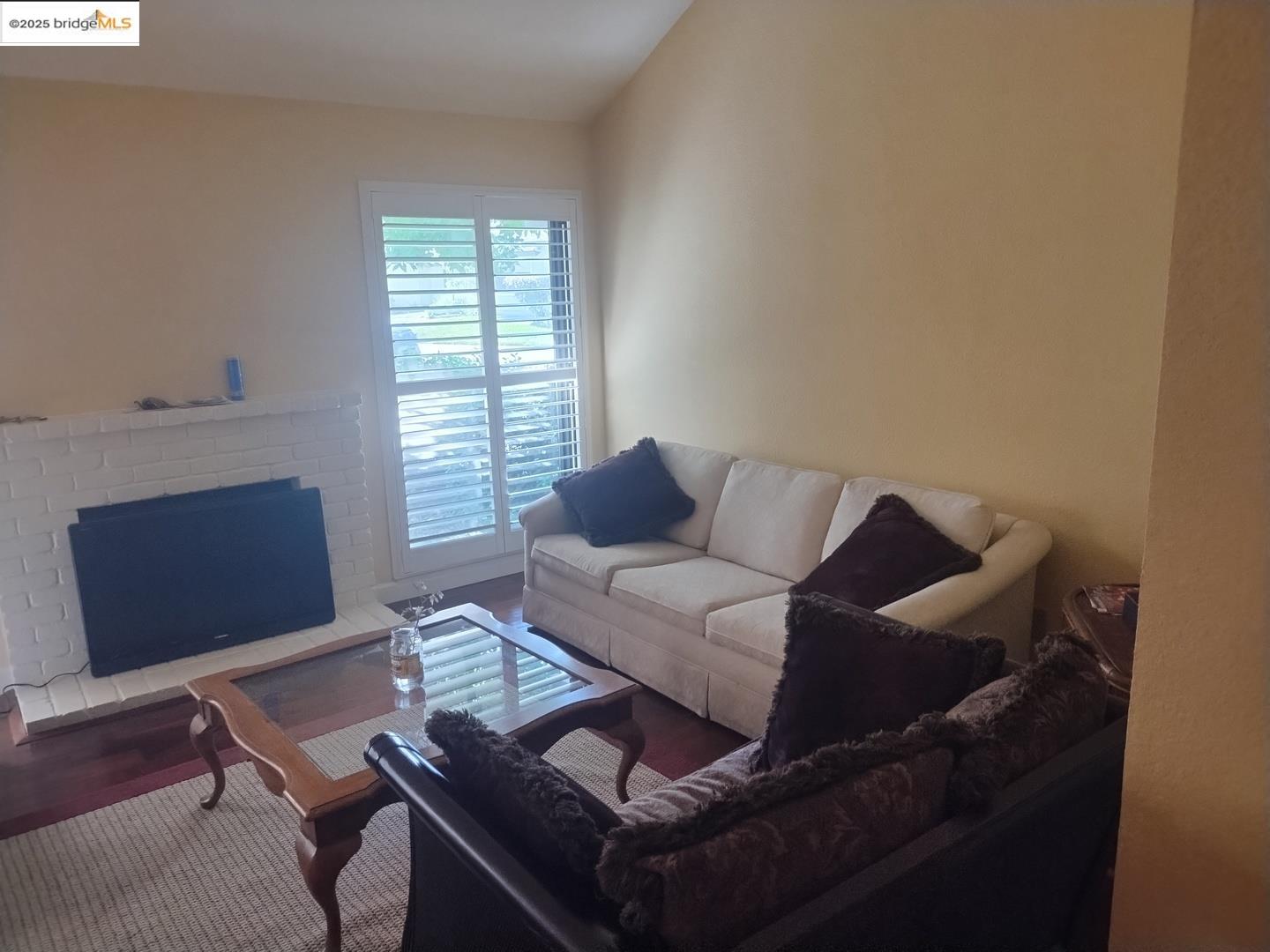 Detail Gallery Image 5 of 32 For 3201 Swallows Nest Dr, Sacramento,  CA 95833 - 2 Beds | 2 Baths