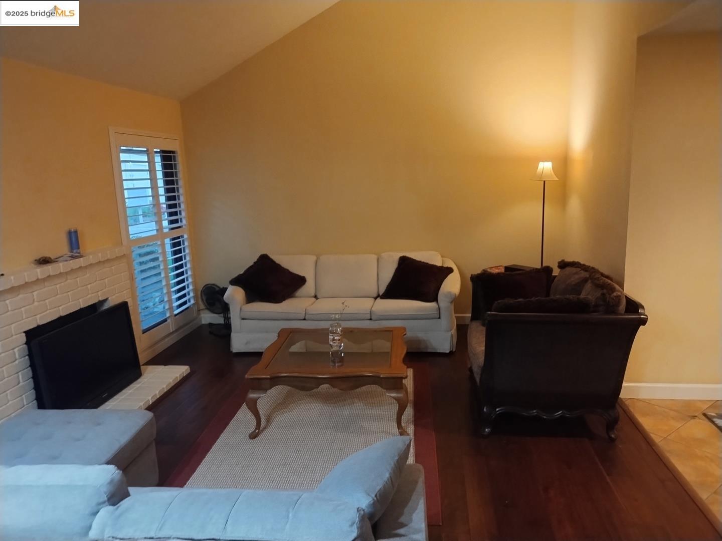 Detail Gallery Image 7 of 32 For 3201 Swallows Nest Dr, Sacramento,  CA 95833 - 2 Beds | 2 Baths