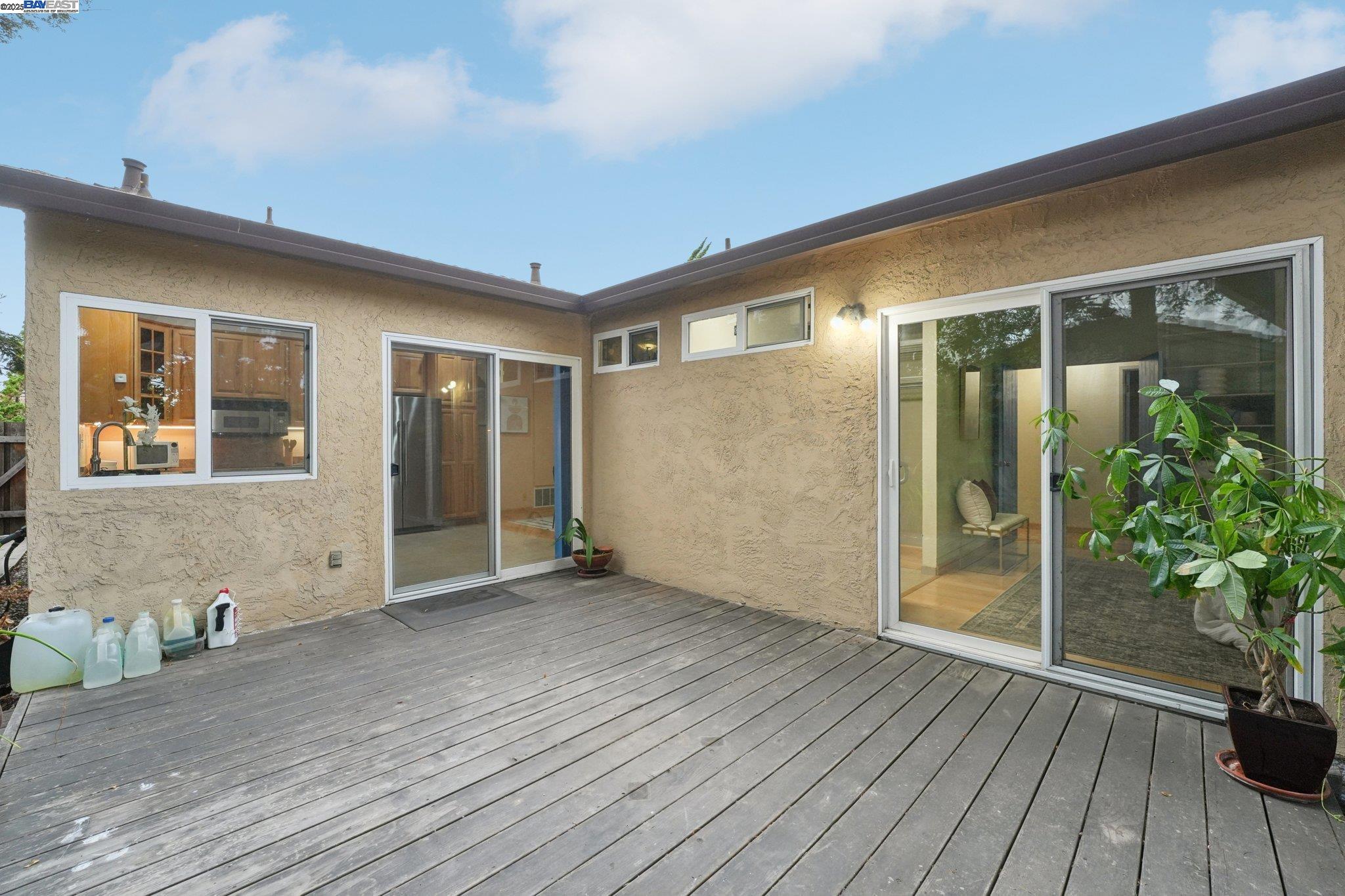 Detail Gallery Image 17 of 58 For 4942 Rocklin Dr, Union City,  CA 94587 - 4 Beds | 2 Baths