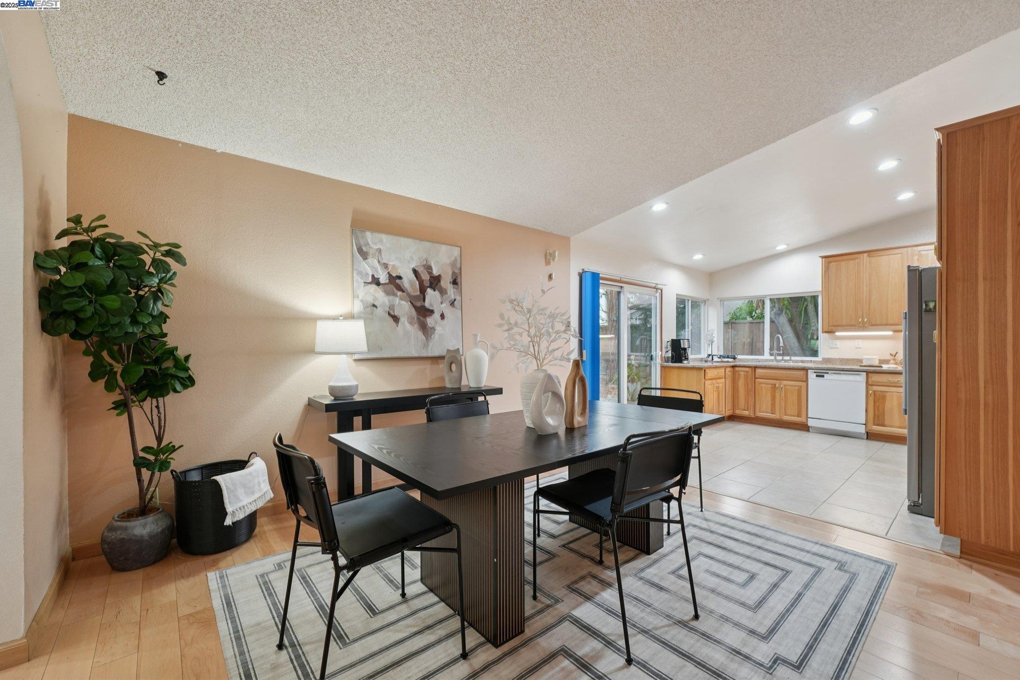 Detail Gallery Image 50 of 58 For 4942 Rocklin Dr, Union City,  CA 94587 - 4 Beds | 2 Baths