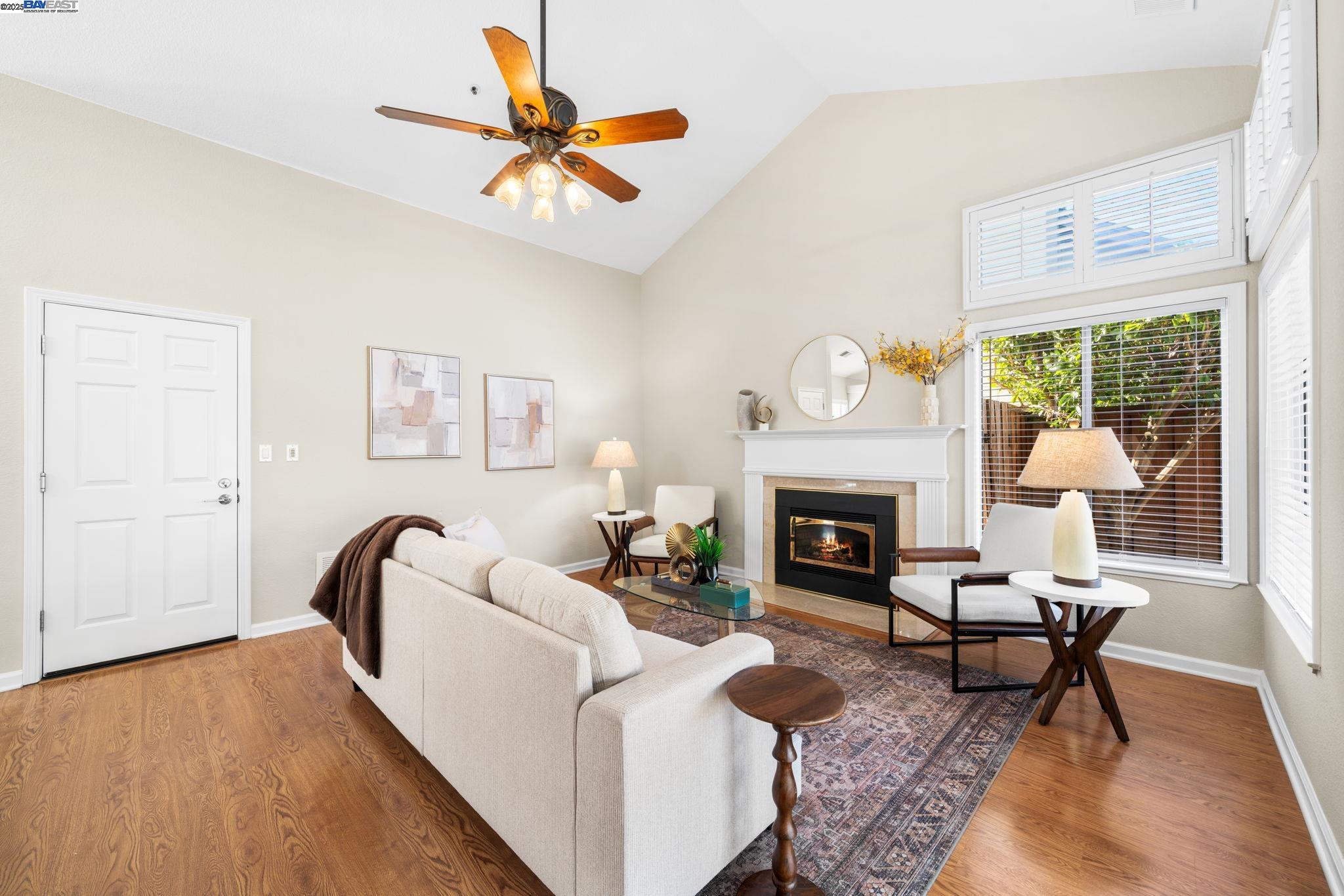 Detail Gallery Image 14 of 60 For 1622 Placer Cir, Livermore,  CA 94551 - 3 Beds | 2 Baths