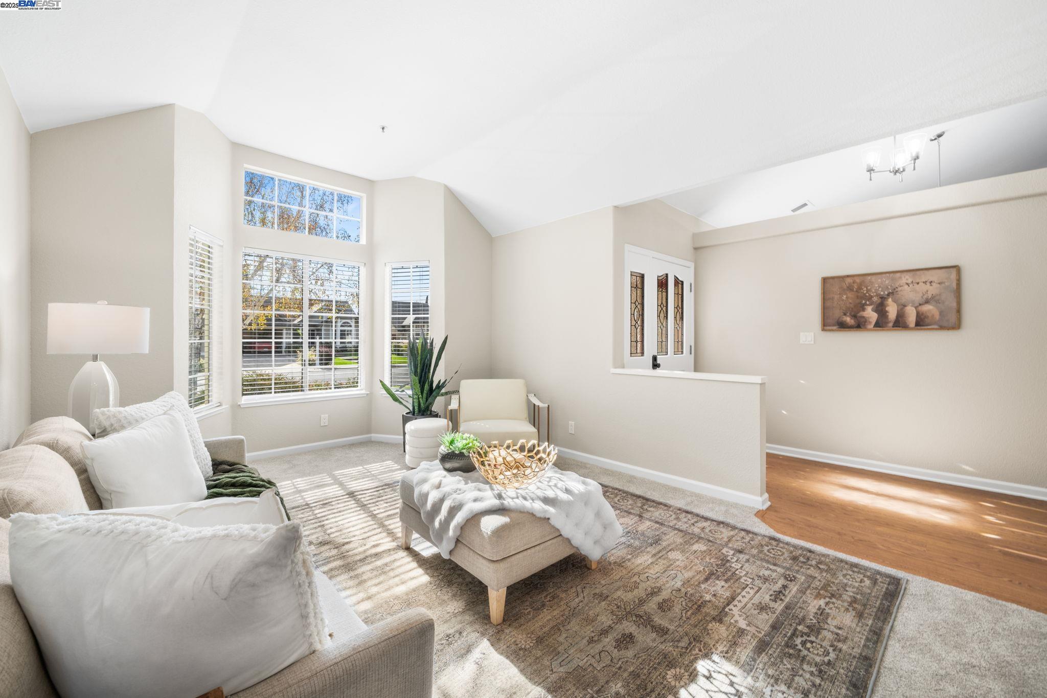 Detail Gallery Image 4 of 60 For 1622 Placer Cir, Livermore,  CA 94551 - 3 Beds | 2 Baths