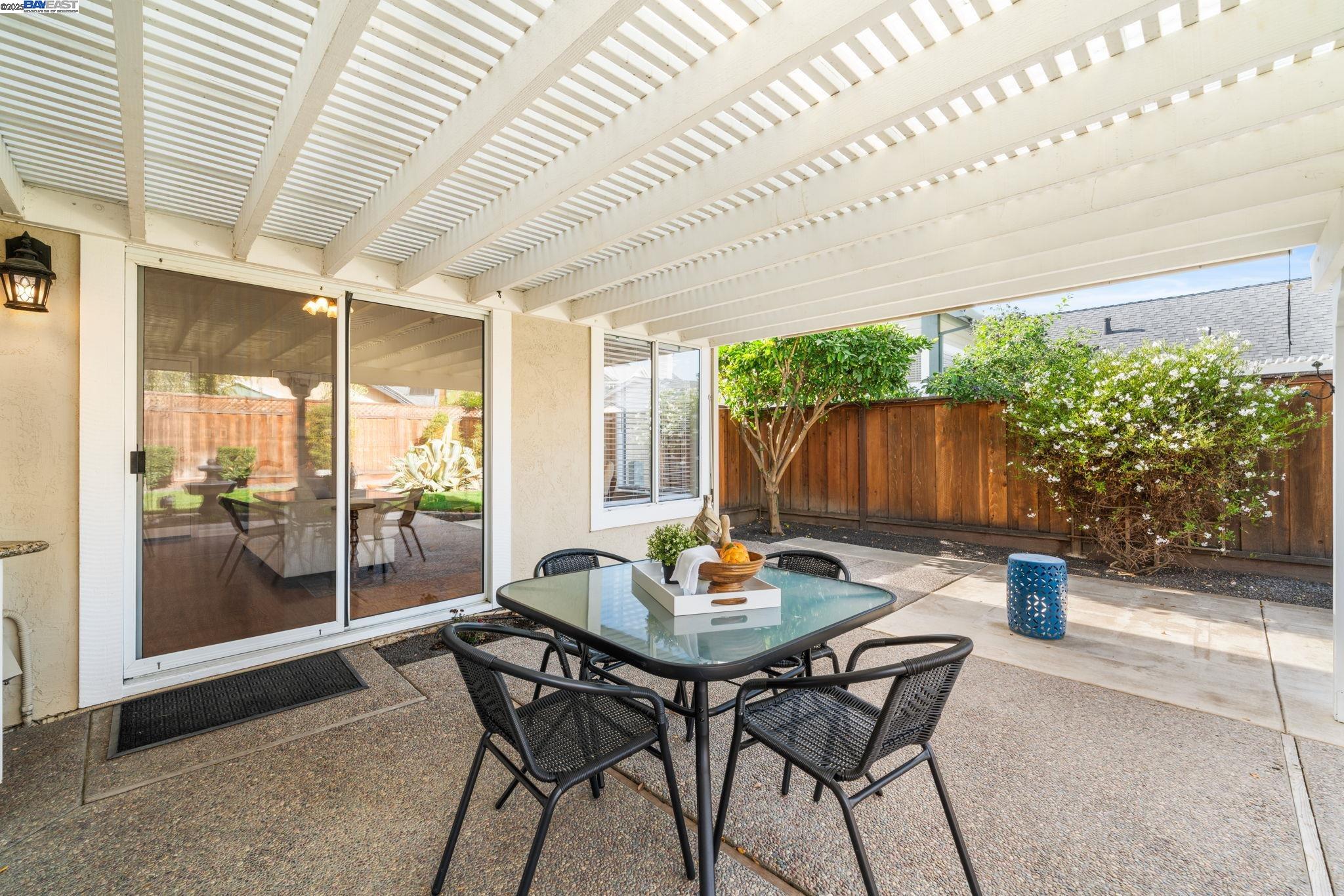 Detail Gallery Image 34 of 60 For 1622 Placer Cir, Livermore,  CA 94551 - 3 Beds | 2 Baths