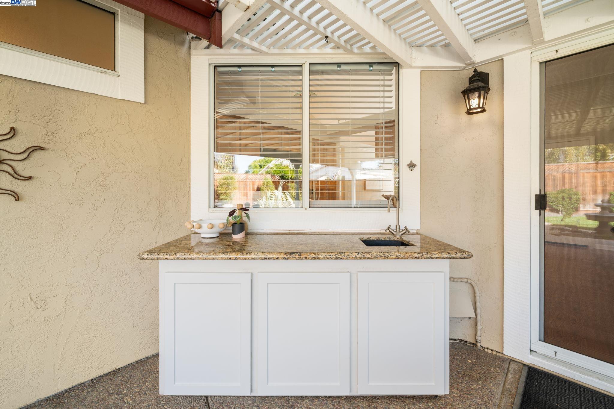 Detail Gallery Image 36 of 60 For 1622 Placer Cir, Livermore,  CA 94551 - 3 Beds | 2 Baths