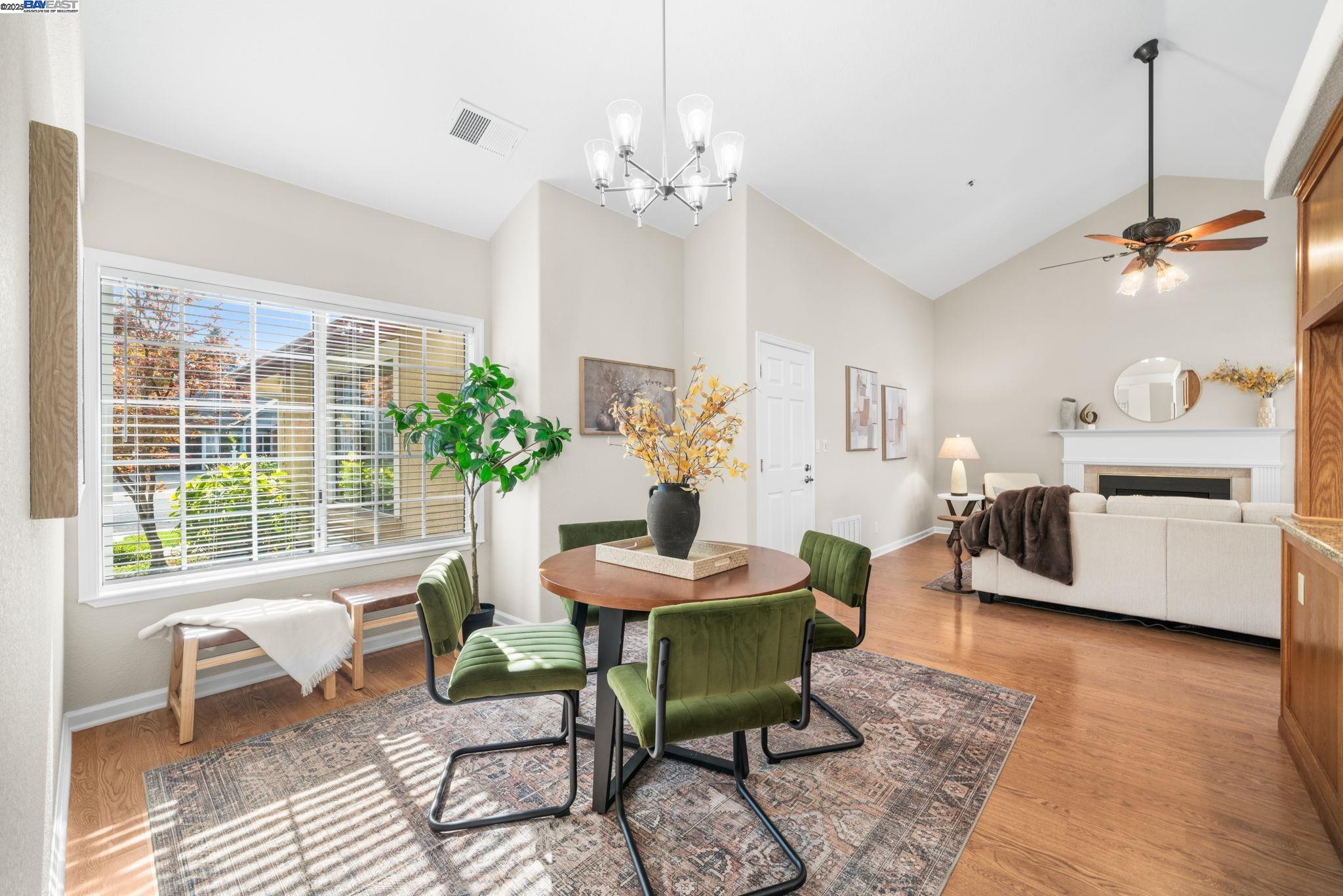 Detail Gallery Image 5 of 60 For 1622 Placer Cir, Livermore,  CA 94551 - 3 Beds | 2 Baths