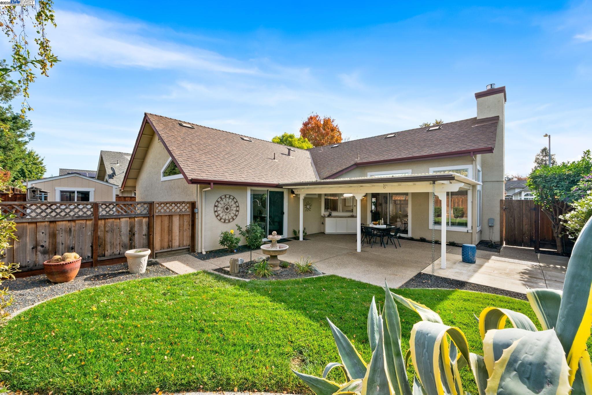 Detail Gallery Image 42 of 60 For 1622 Placer Cir, Livermore,  CA 94551 - 3 Beds | 2 Baths