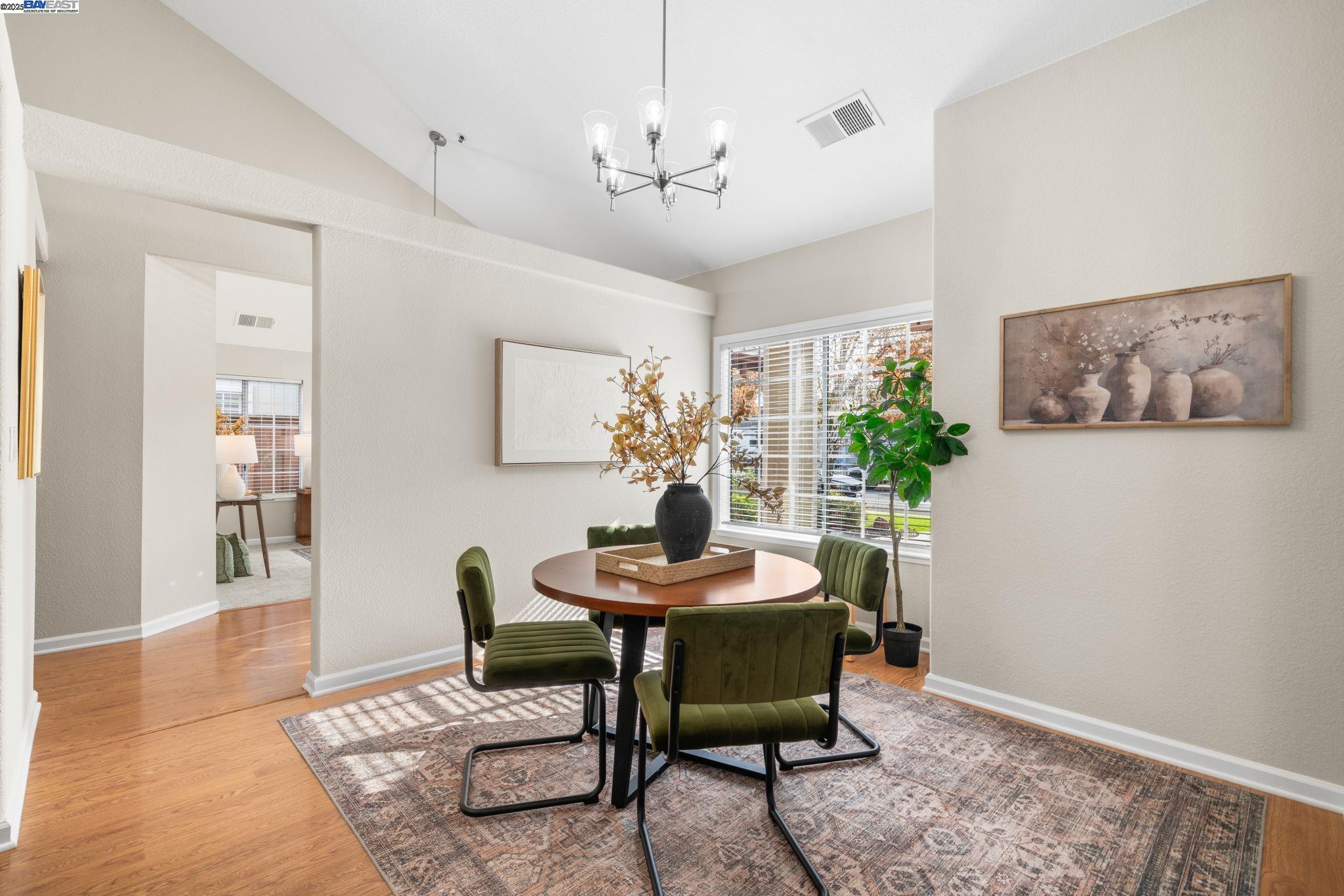 Detail Gallery Image 6 of 60 For 1622 Placer Cir, Livermore,  CA 94551 - 3 Beds | 2 Baths