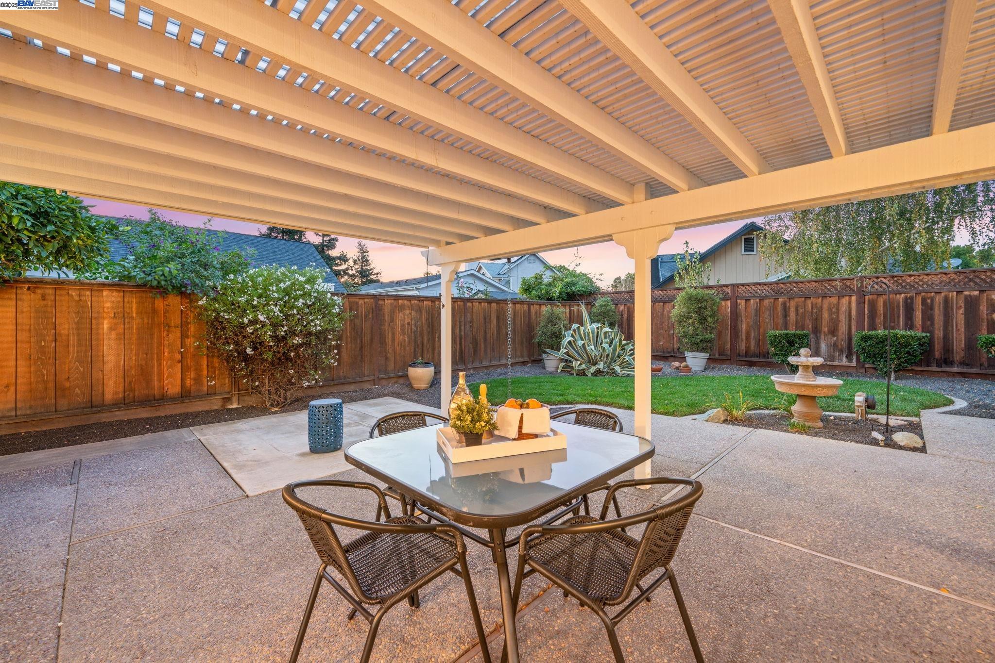 Detail Gallery Image 51 of 60 For 1622 Placer Cir, Livermore,  CA 94551 - 3 Beds | 2 Baths