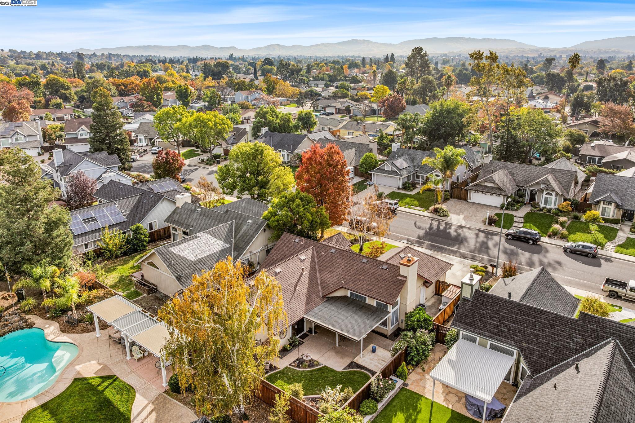 Detail Gallery Image 57 of 60 For 1622 Placer Cir, Livermore,  CA 94551 - 3 Beds | 2 Baths