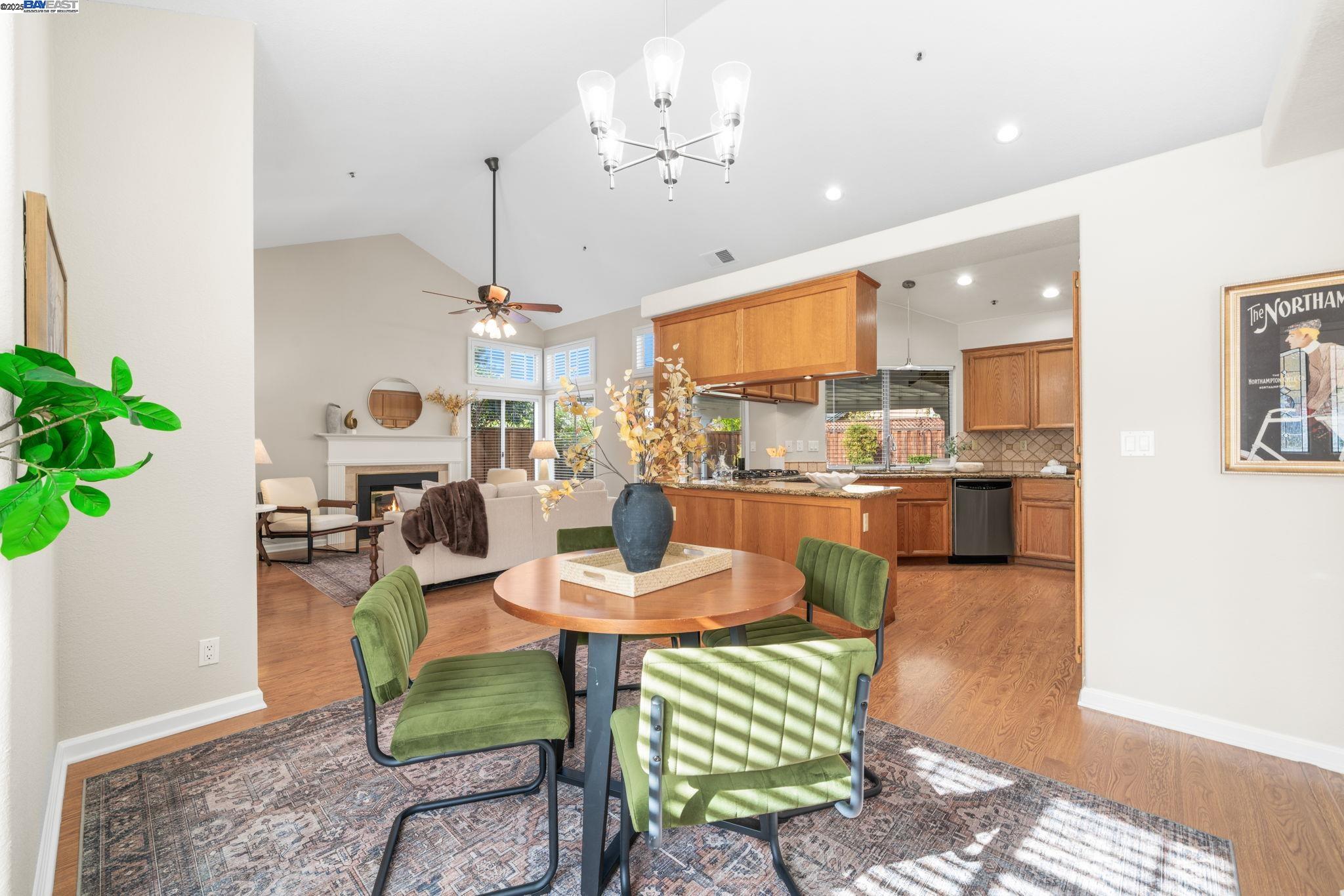 Detail Gallery Image 7 of 60 For 1622 Placer Cir, Livermore,  CA 94551 - 3 Beds | 2 Baths