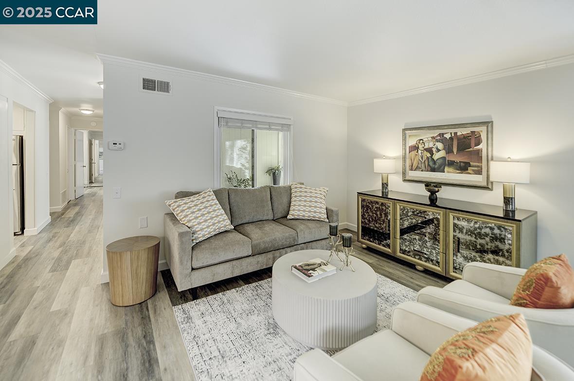 Detail Gallery Image 21 of 54 For 1315 Golden Rain Rd #2,  Walnut Creek,  CA 94595 - 2 Beds | 2 Baths