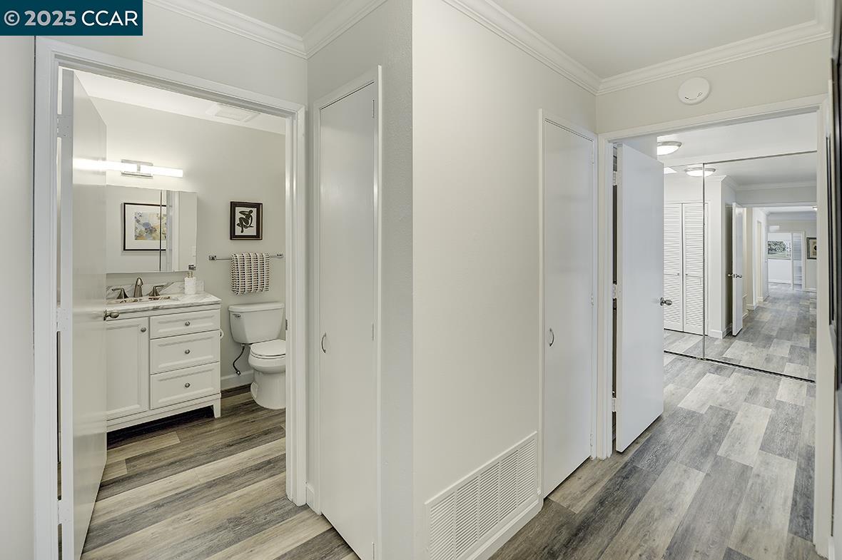 Detail Gallery Image 29 of 54 For 1315 Golden Rain Rd #2,  Walnut Creek,  CA 94595 - 2 Beds | 2 Baths