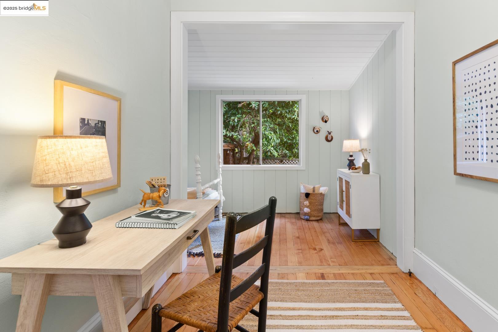 Detail Gallery Image 26 of 33 For 2644 Parker St, Berkeley,  CA 94704 - 2 Beds | 1 Baths