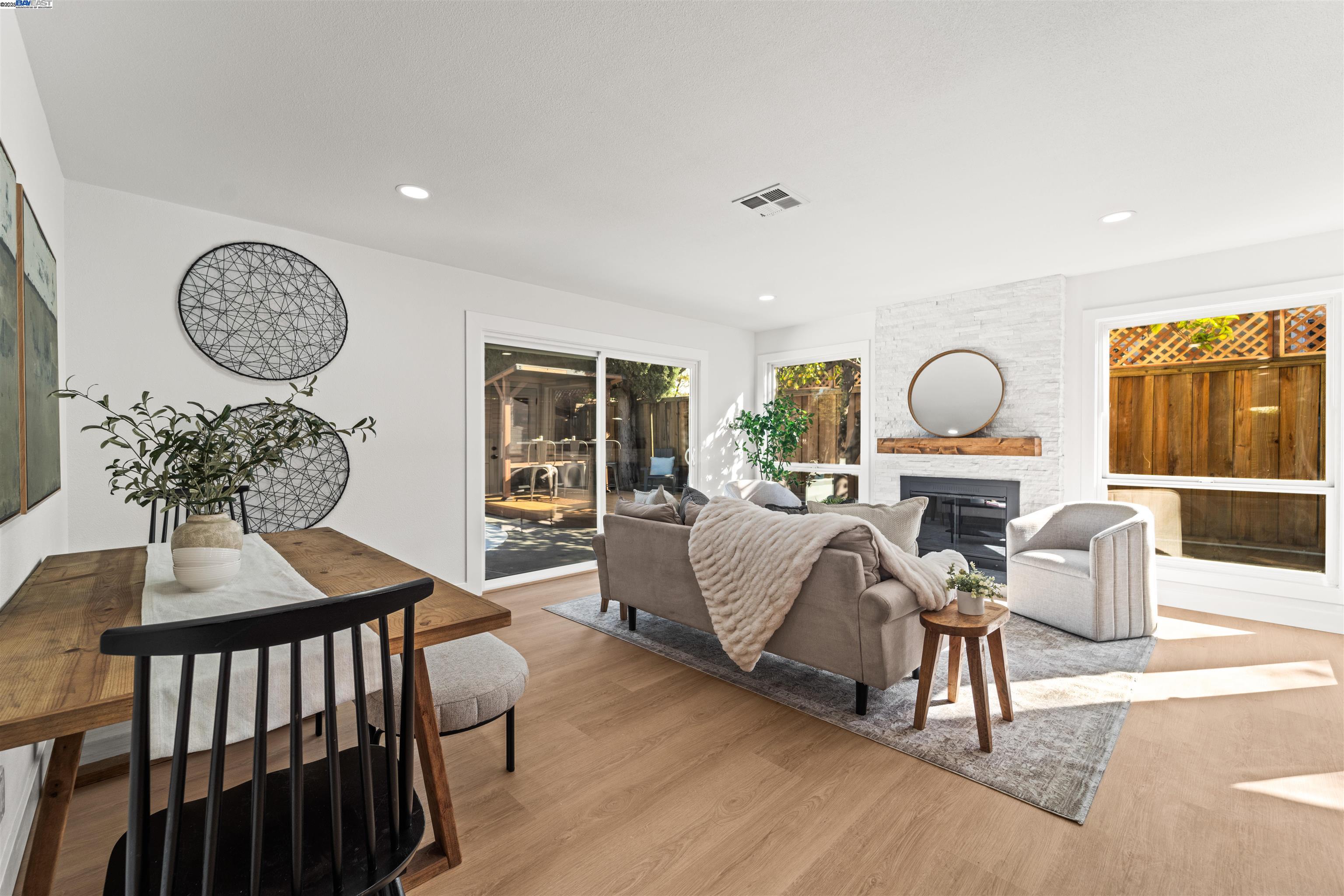 Detail Gallery Image 11 of 39 For 4119 Churchill Dr, Concord,  CA 94521 - 3 Beds | 2 Baths