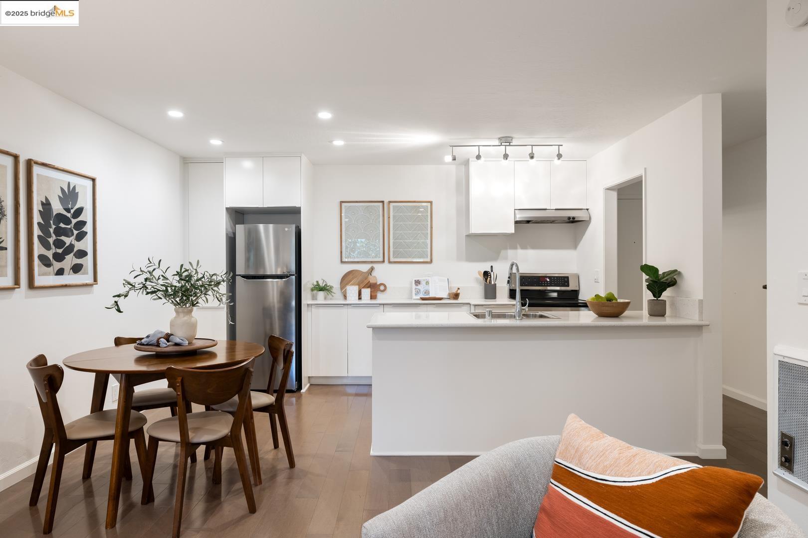 Detail Gallery Image 12 of 22 For 199 Montecito Ave #103,  Oakland,  CA 94610 - 1 Beds | 1 Baths