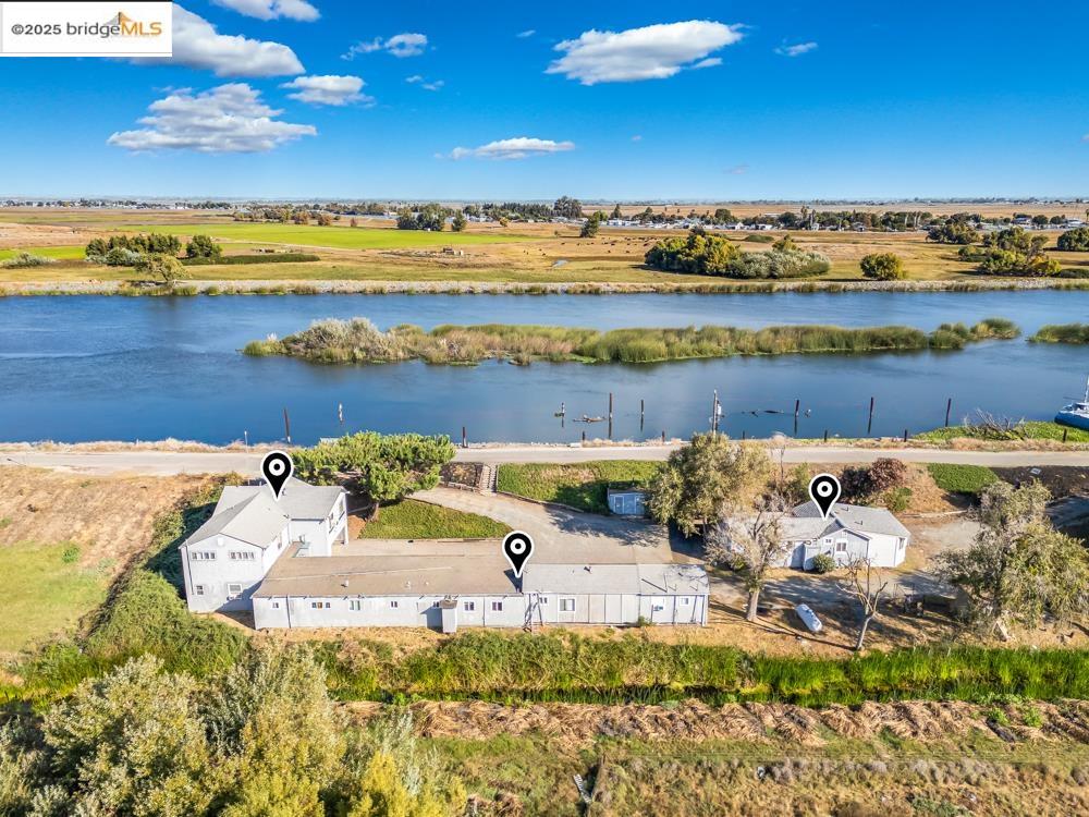 Detail Gallery Image 3 of 24 For 2140 Dutch Slough Rd, Oakley,  CA 94561-5100 - – Beds | – Baths