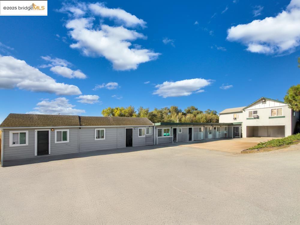 Detail Gallery Image 10 of 24 For 2140 Dutch Slough Rd, Oakley,  CA 94561-5100 - – Beds | – Baths