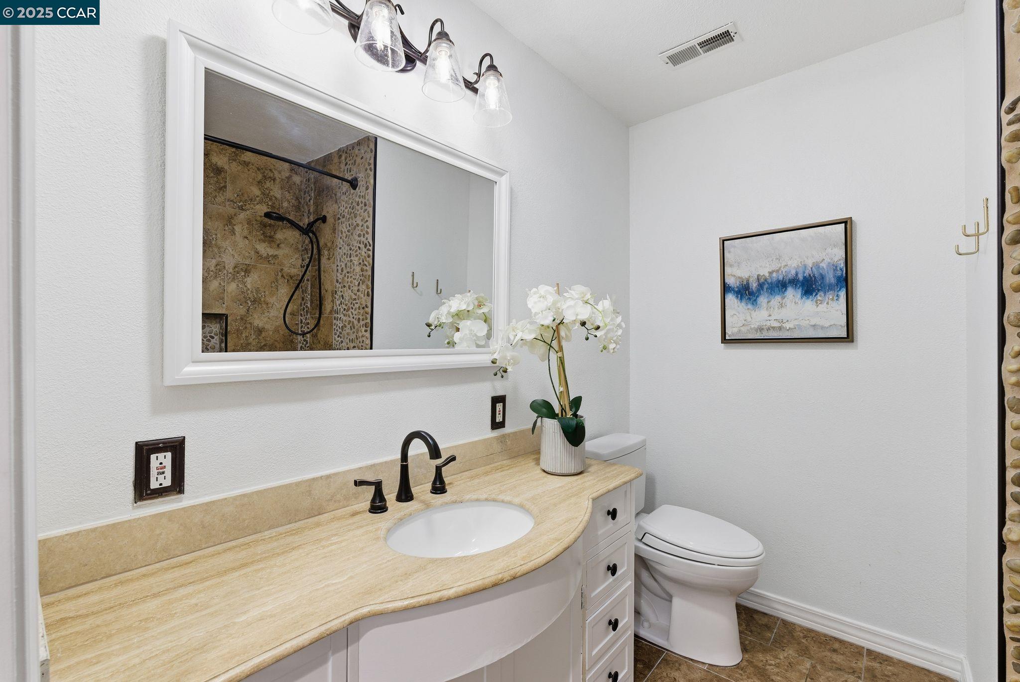 Detail Gallery Image 15 of 45 For 198 Pulido Rd, Danville,  CA 94526 - 5 Beds | 3 Baths