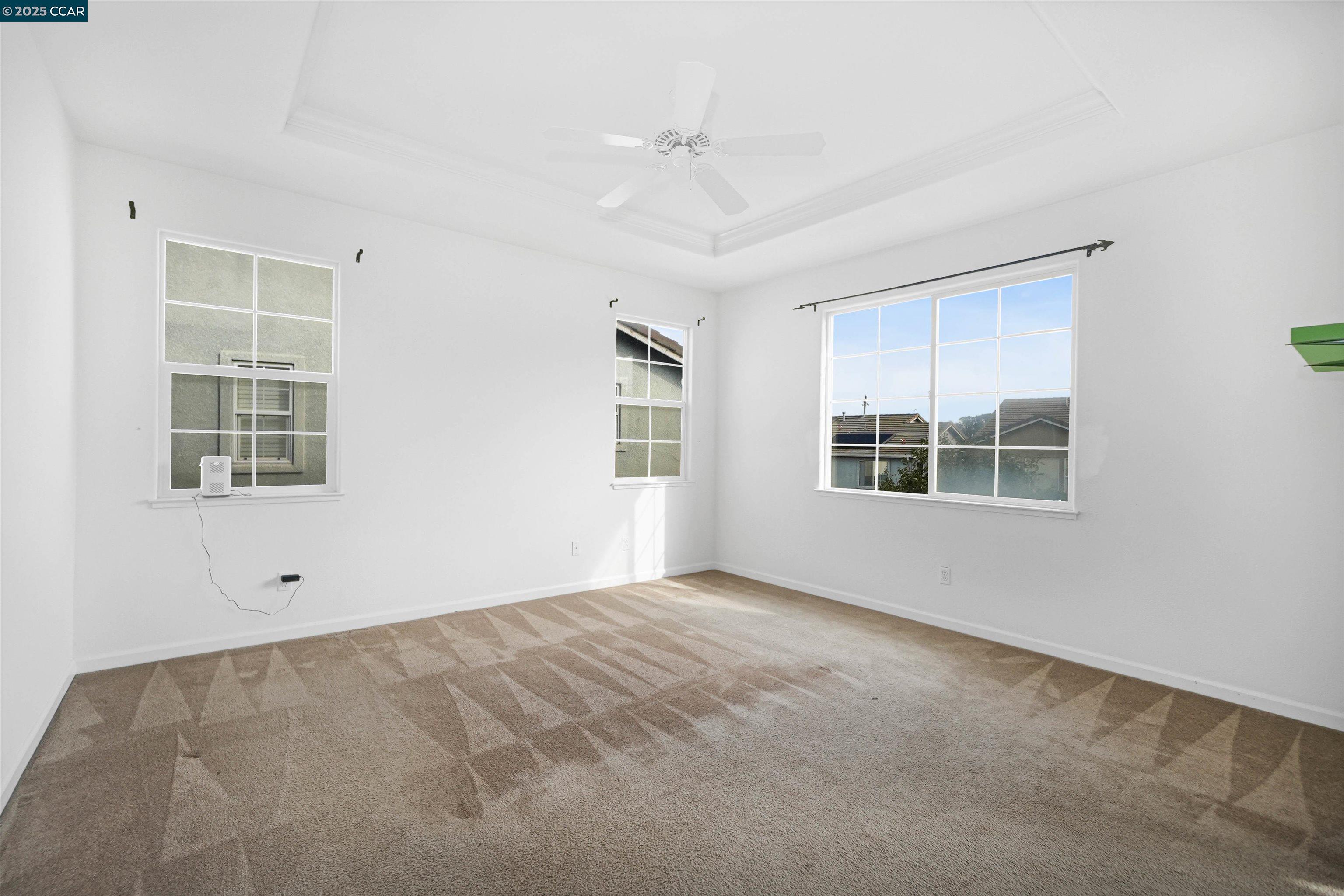 Detail Gallery Image 29 of 57 For 5700 Oakmont Dr, Richmond,  CA 94806 - 6 Beds | 3 Baths