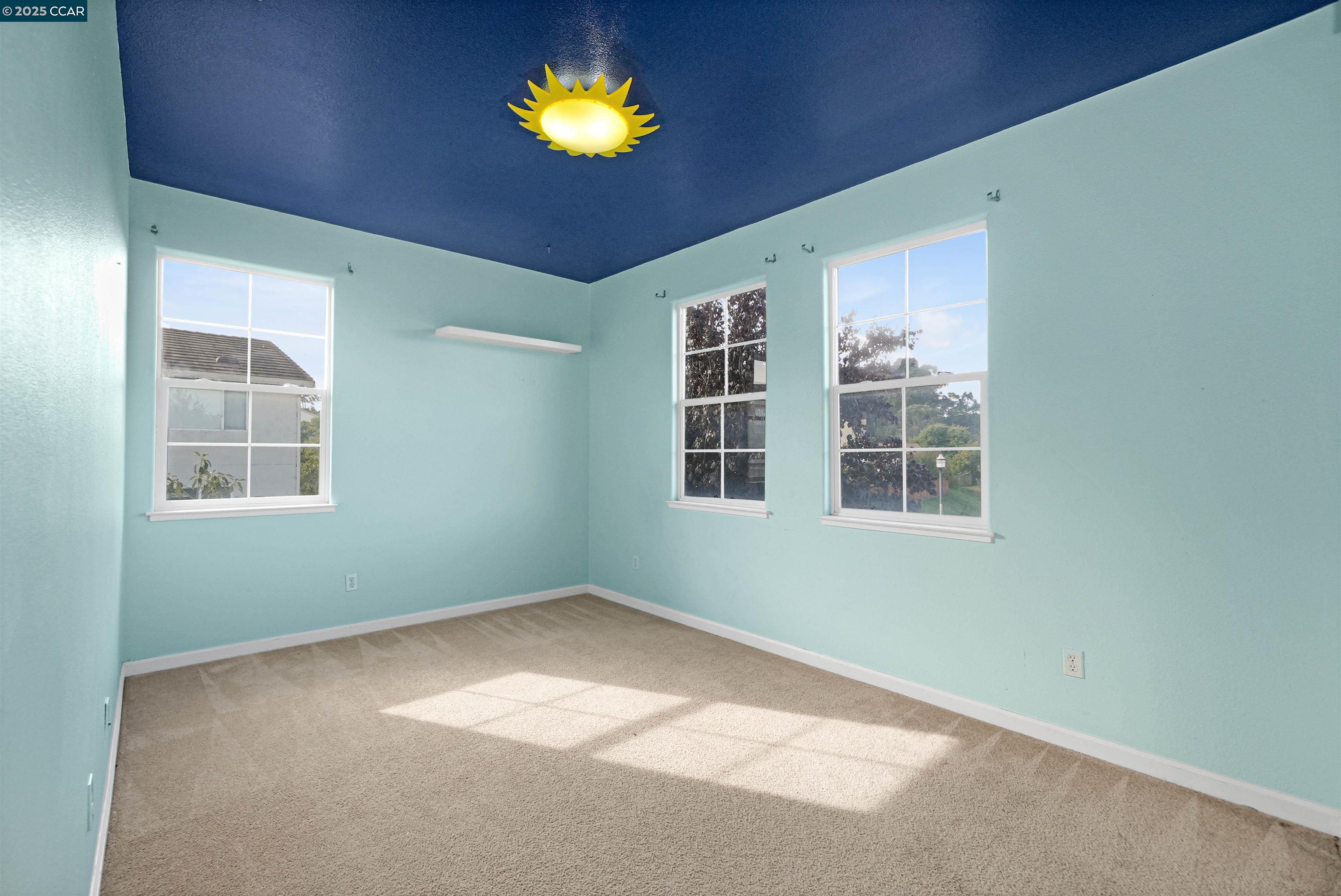 Detail Gallery Image 40 of 57 For 5700 Oakmont Dr, Richmond,  CA 94806 - 6 Beds | 3 Baths