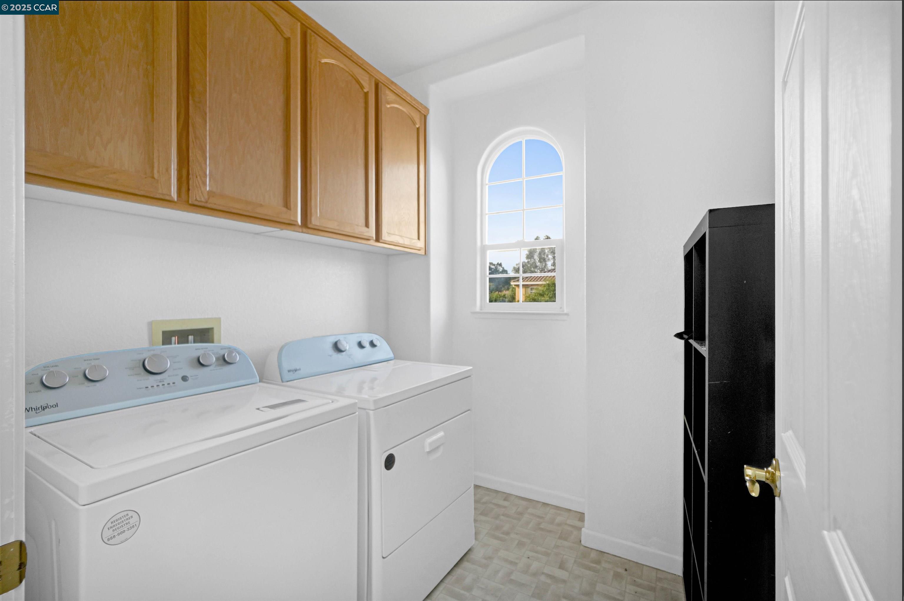 Detail Gallery Image 45 of 57 For 5700 Oakmont Dr, Richmond,  CA 94806 - 6 Beds | 3 Baths