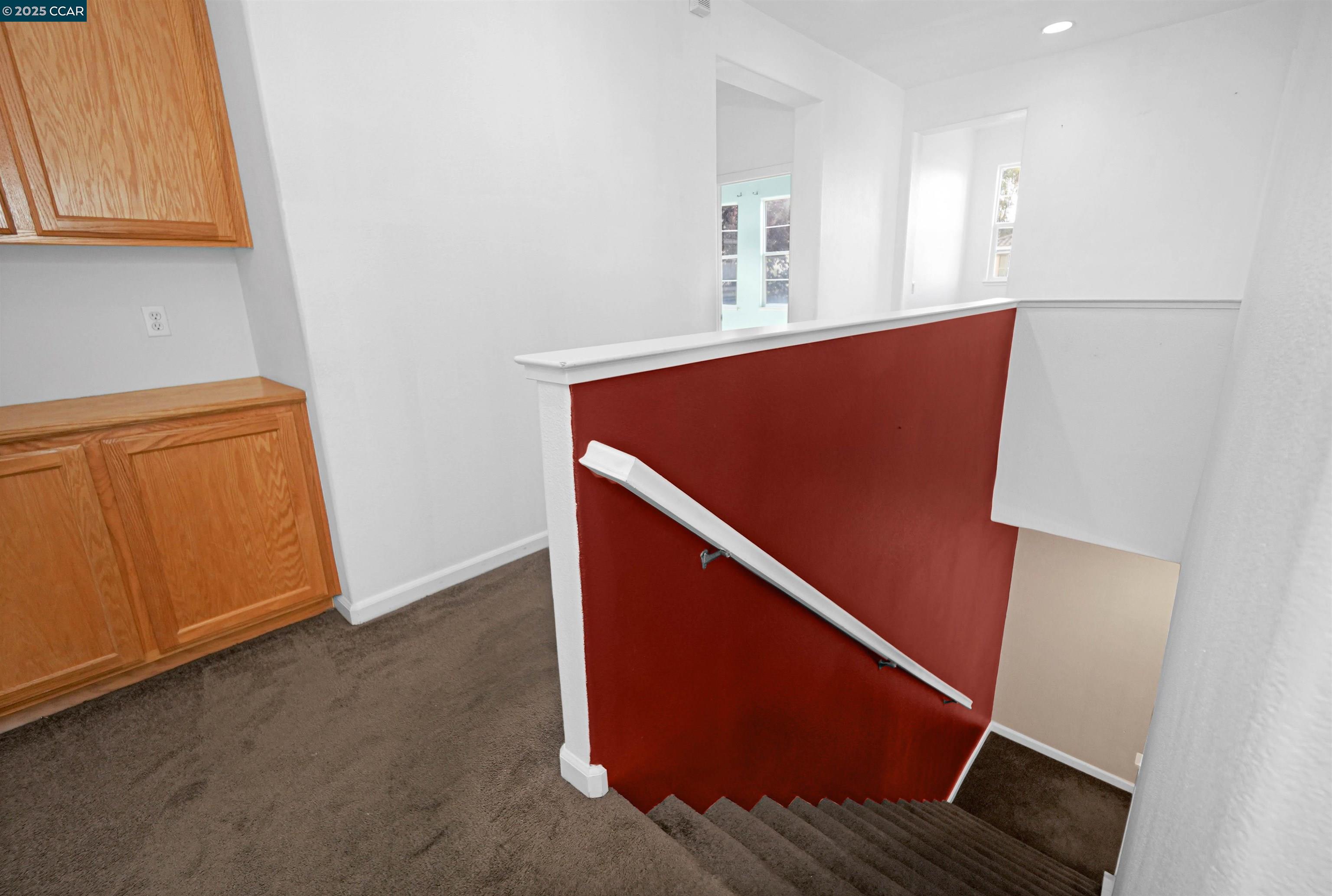 Detail Gallery Image 46 of 57 For 5700 Oakmont Dr, Richmond,  CA 94806 - 6 Beds | 3 Baths