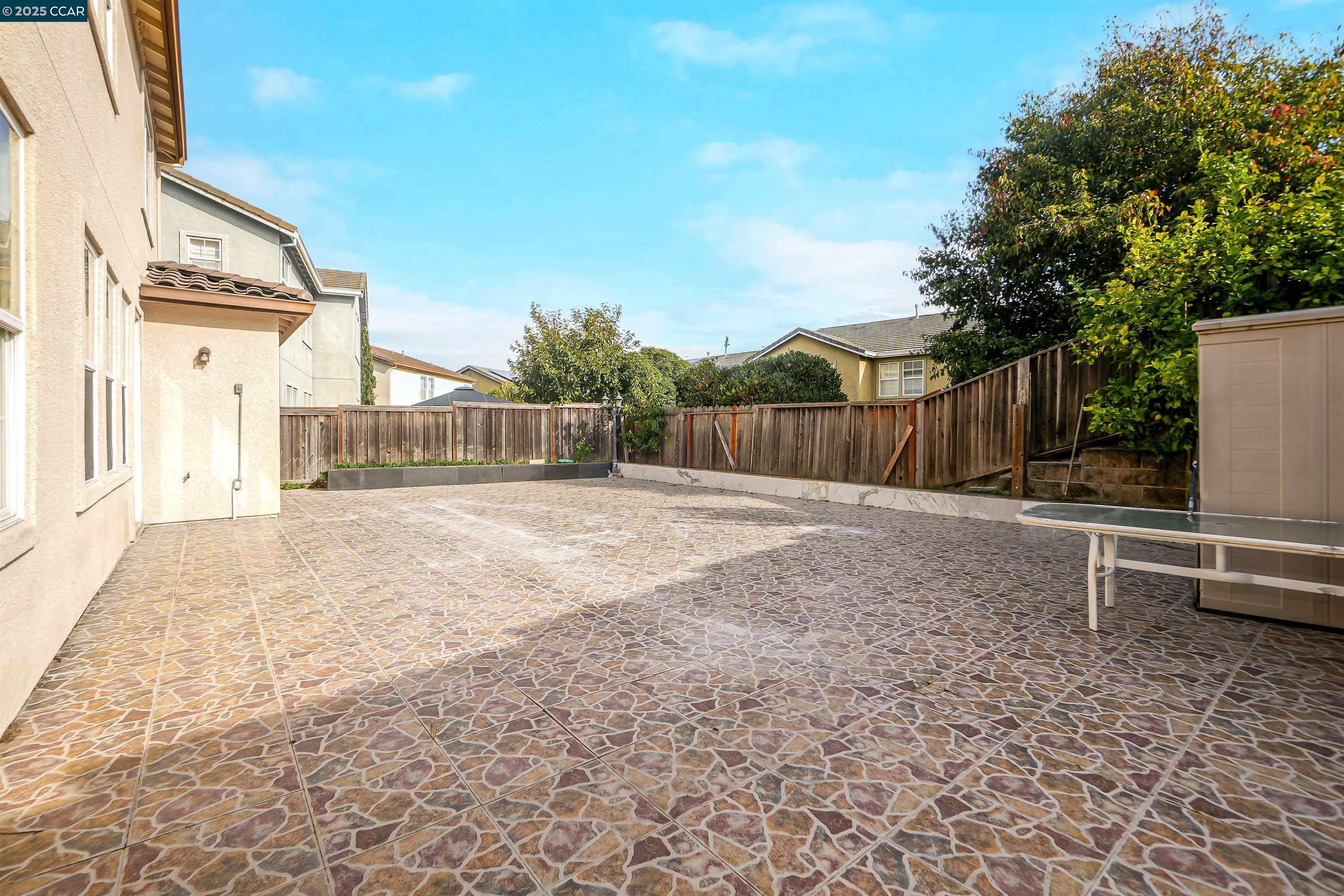 Detail Gallery Image 50 of 57 For 5700 Oakmont Dr, Richmond,  CA 94806 - 6 Beds | 3 Baths