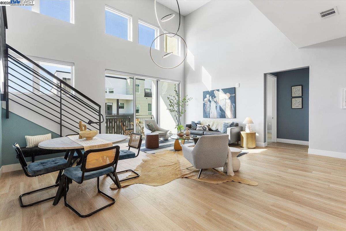 Detail Gallery Image 14 of 60 For 2250 Kilowatt Way #409,  Fremont,  CA 94539 - 3 Beds | 3 Baths