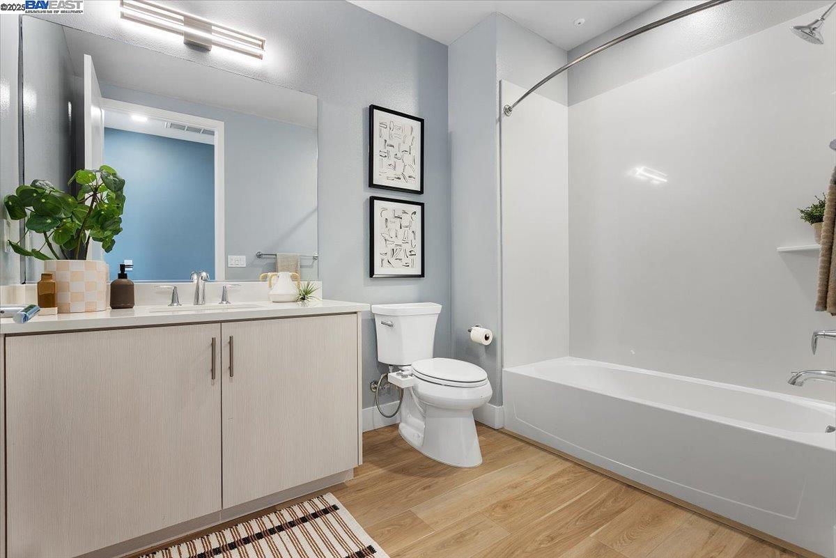 Detail Gallery Image 27 of 60 For 2250 Kilowatt Way #409,  Fremont,  CA 94539 - 3 Beds | 3 Baths