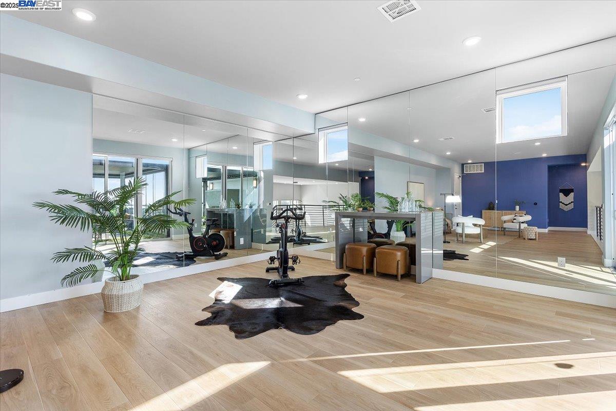 Detail Gallery Image 38 of 60 For 2250 Kilowatt Way #409,  Fremont,  CA 94539 - 3 Beds | 3 Baths