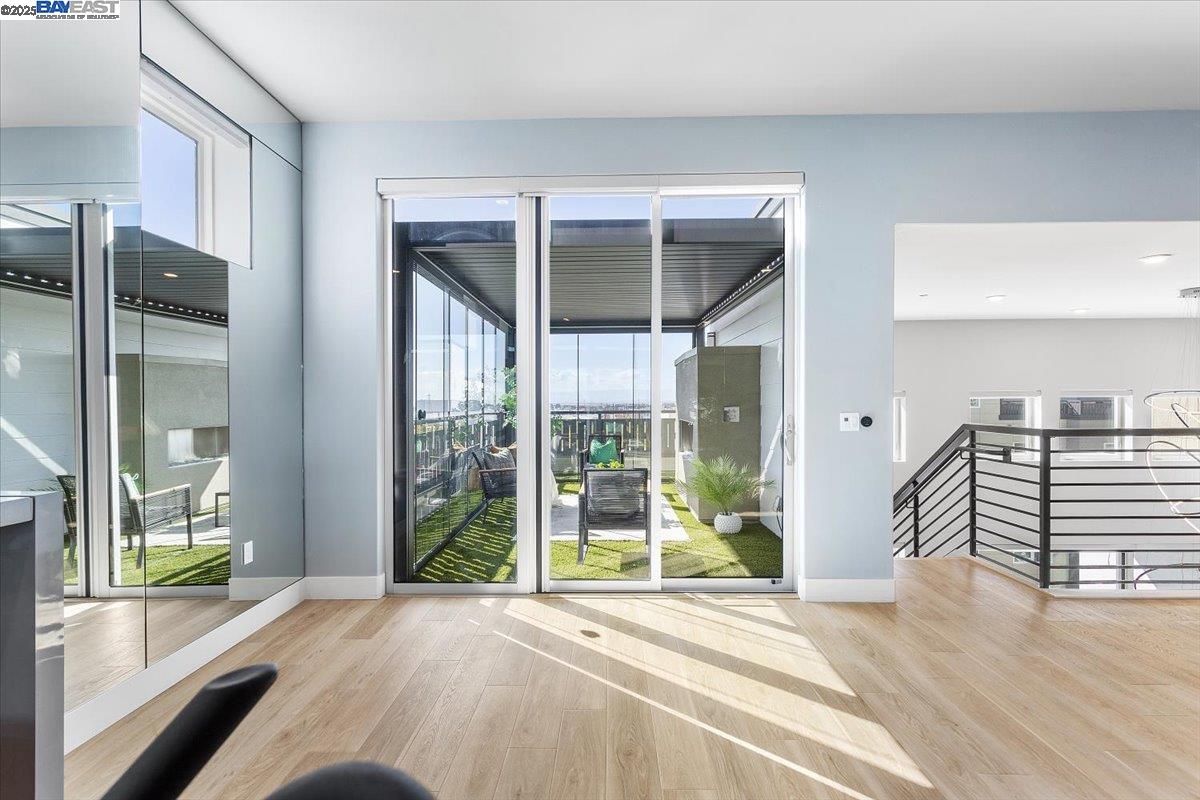 Detail Gallery Image 40 of 60 For 2250 Kilowatt Way #409,  Fremont,  CA 94539 - 3 Beds | 3 Baths