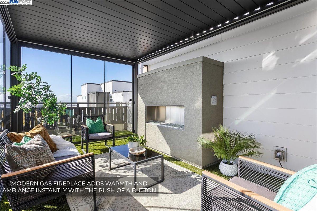 Detail Gallery Image 42 of 60 For 2250 Kilowatt Way #409,  Fremont,  CA 94539 - 3 Beds | 3 Baths