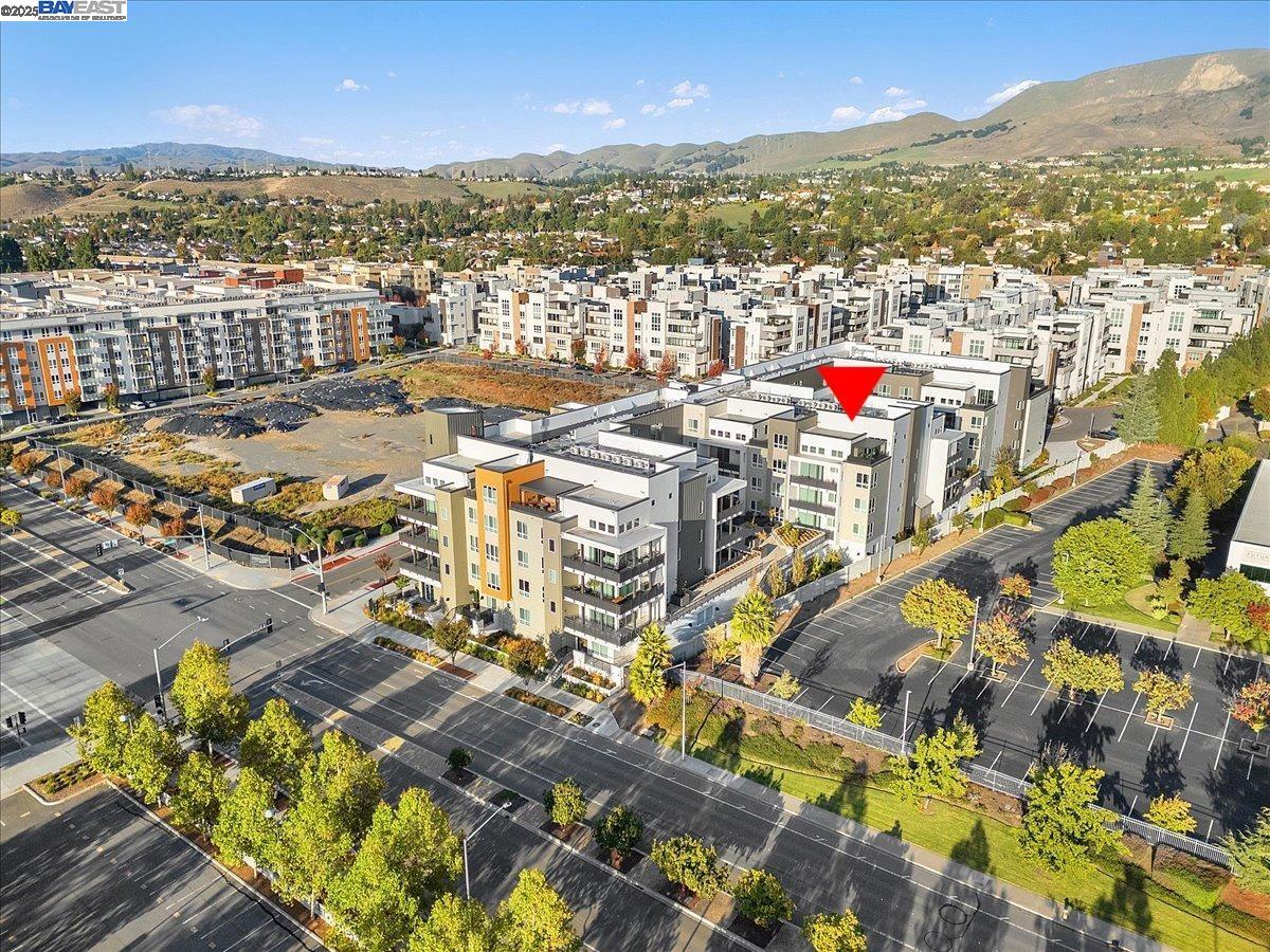 Detail Gallery Image 53 of 60 For 2250 Kilowatt Way #409,  Fremont,  CA 94539 - 3 Beds | 3 Baths