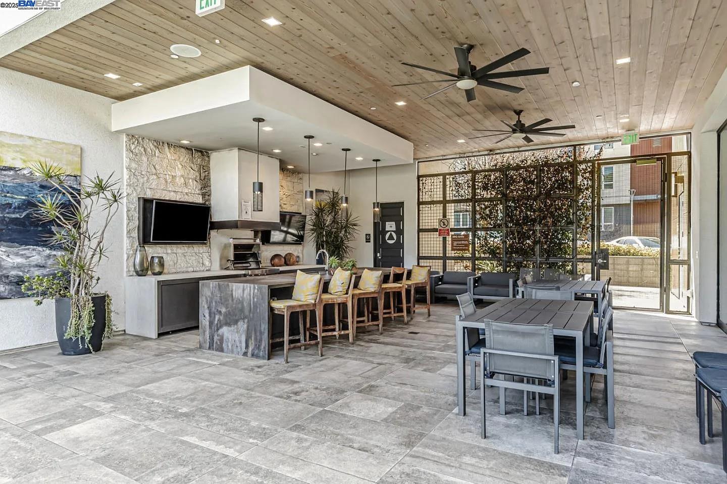 Detail Gallery Image 54 of 60 For 2250 Kilowatt Way #409,  Fremont,  CA 94539 - 3 Beds | 3 Baths